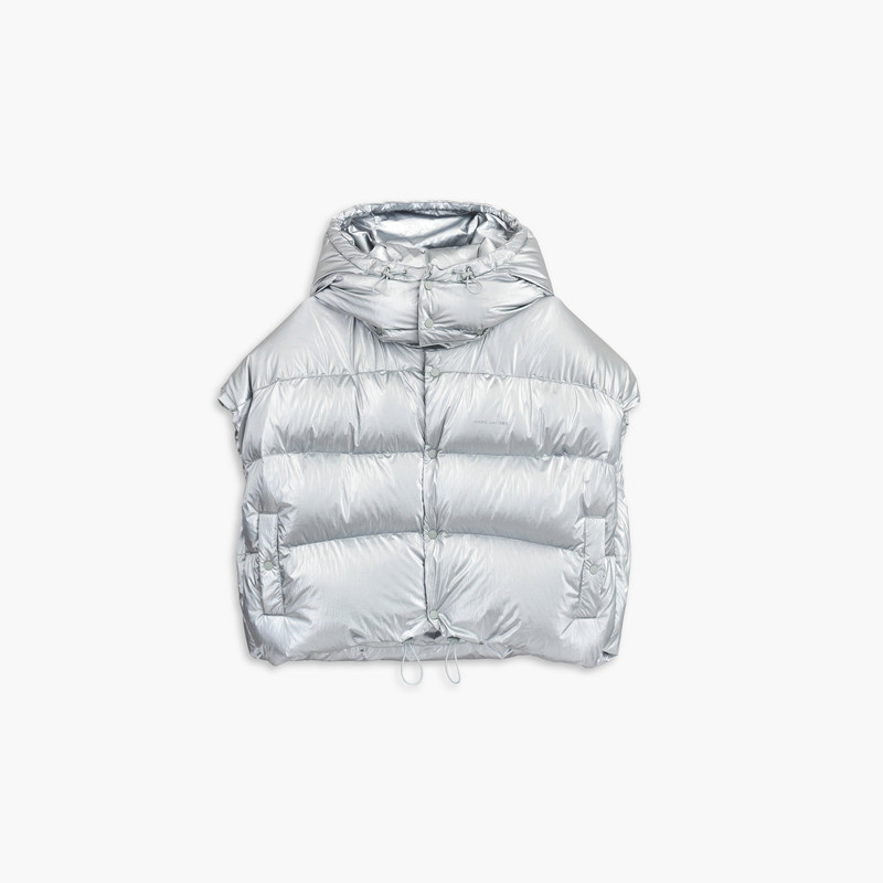 THE HOODED PUFFER VEST 1