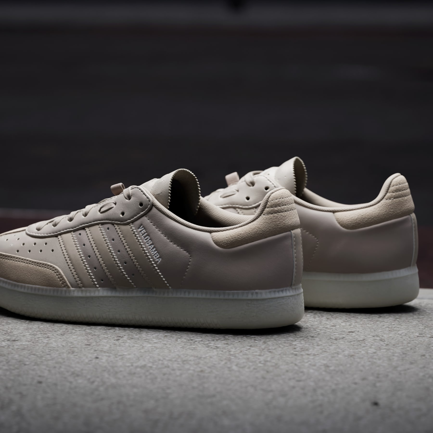 adidas Velosamba Leather Shoes - IH5213 | REVERSIBLE