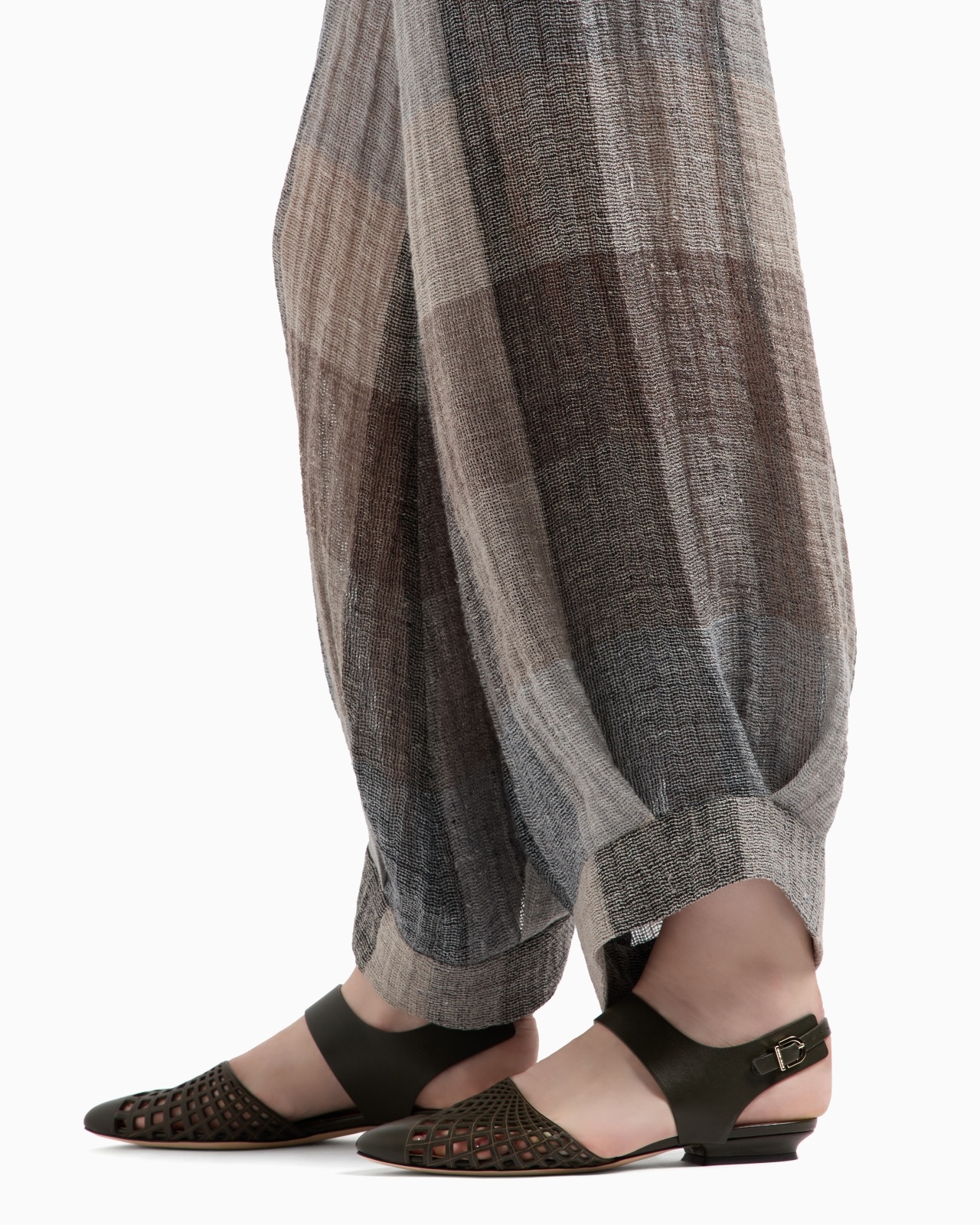 WIDE-LEG TROUSERS IN CHECKED BRUSHED LINEN - 5