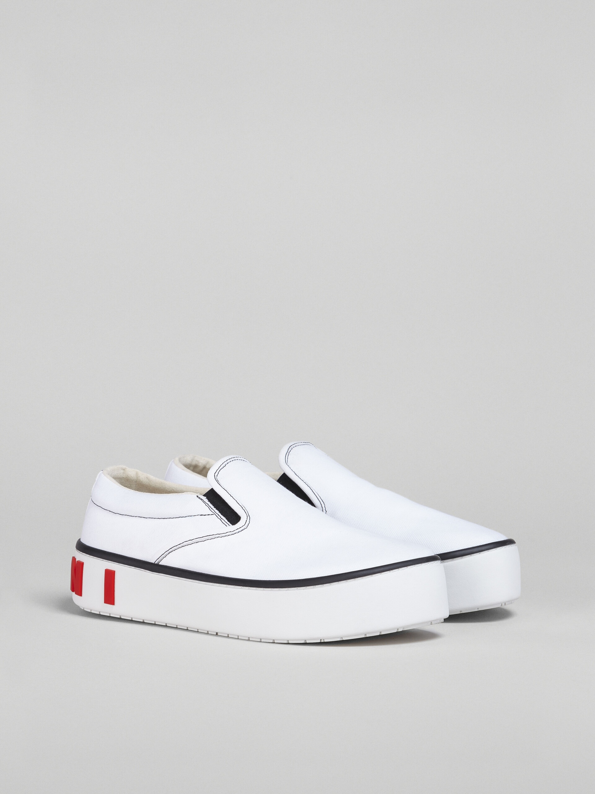 WHITE LEATHER SLIP-ON SNEAKER WITH MAXI LOGO - 2