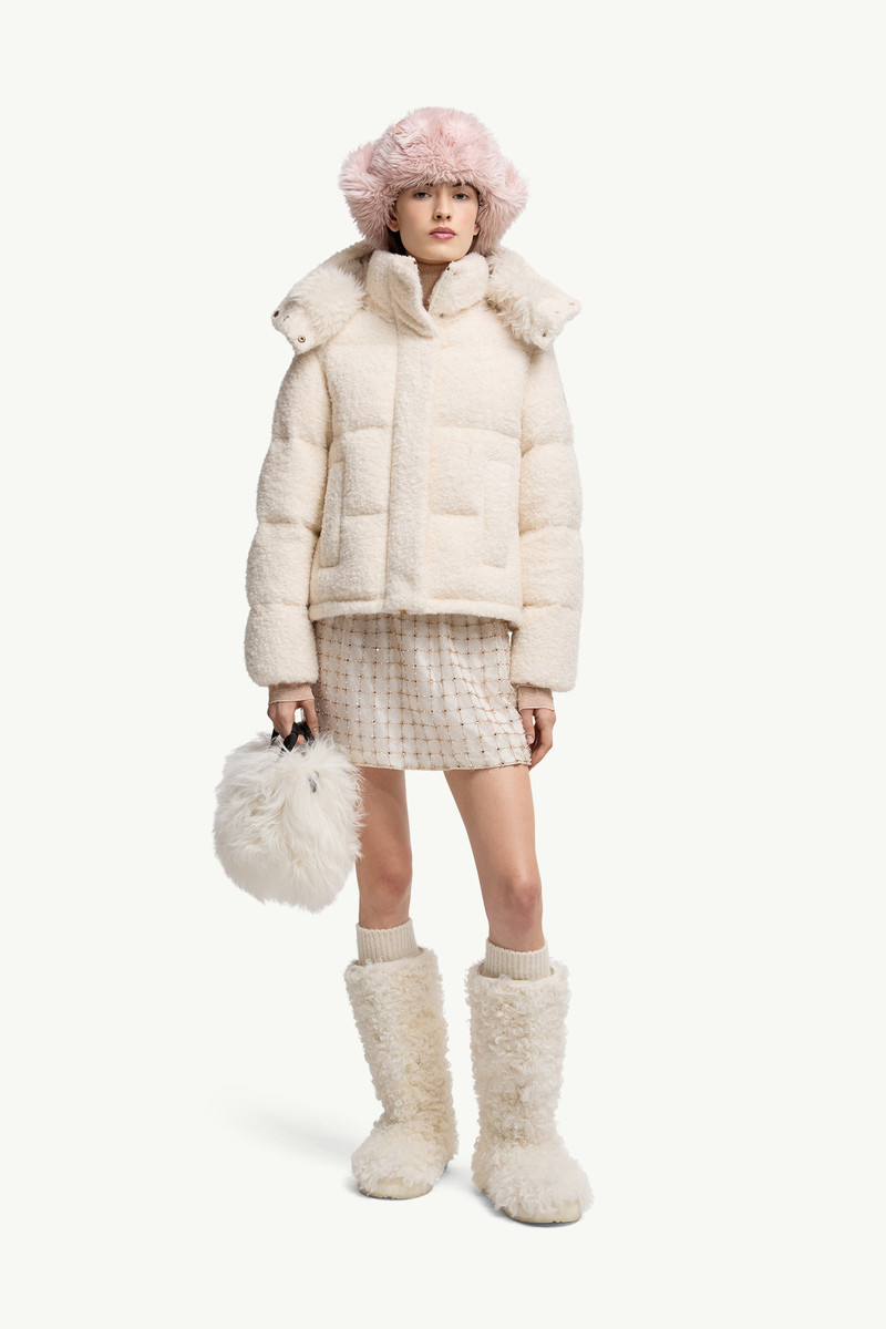 Moncler Micro Caradoc Shearling Tote Bag outlook