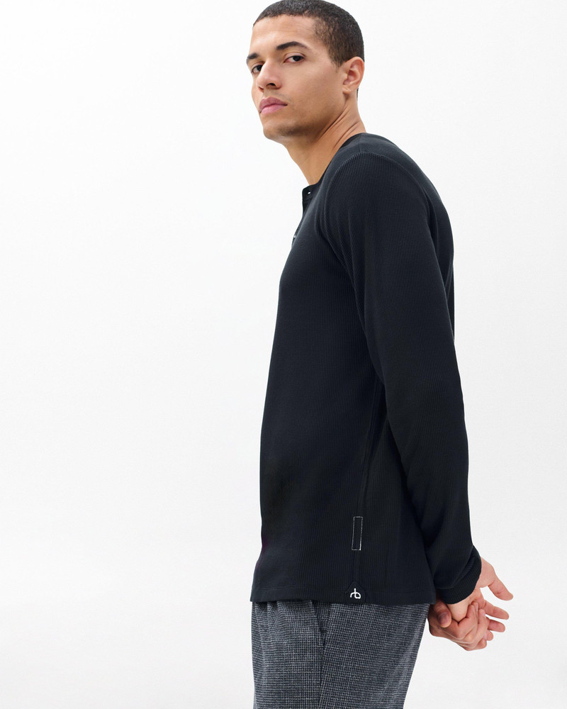 Tech Waffle Henley 5