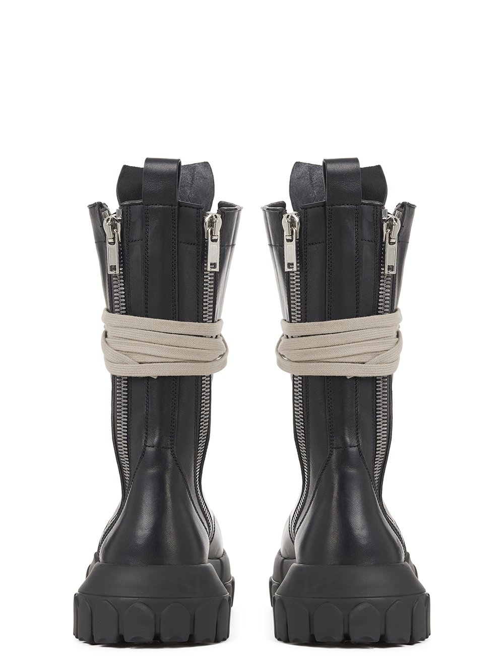 BOOTS - 4