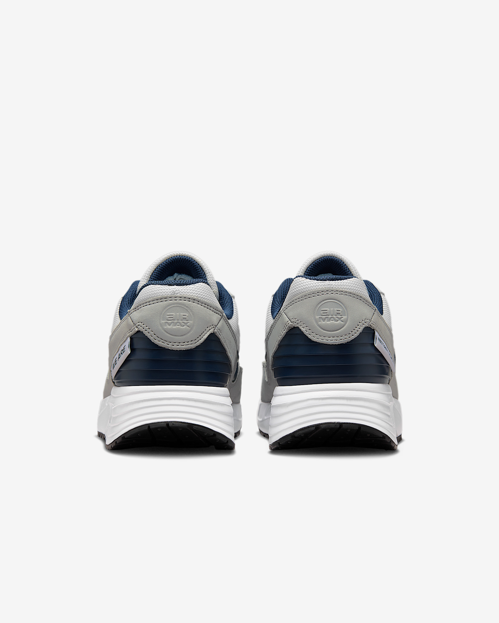 Nike College Air Max Verse (Penn State) Men's Shoes - 6