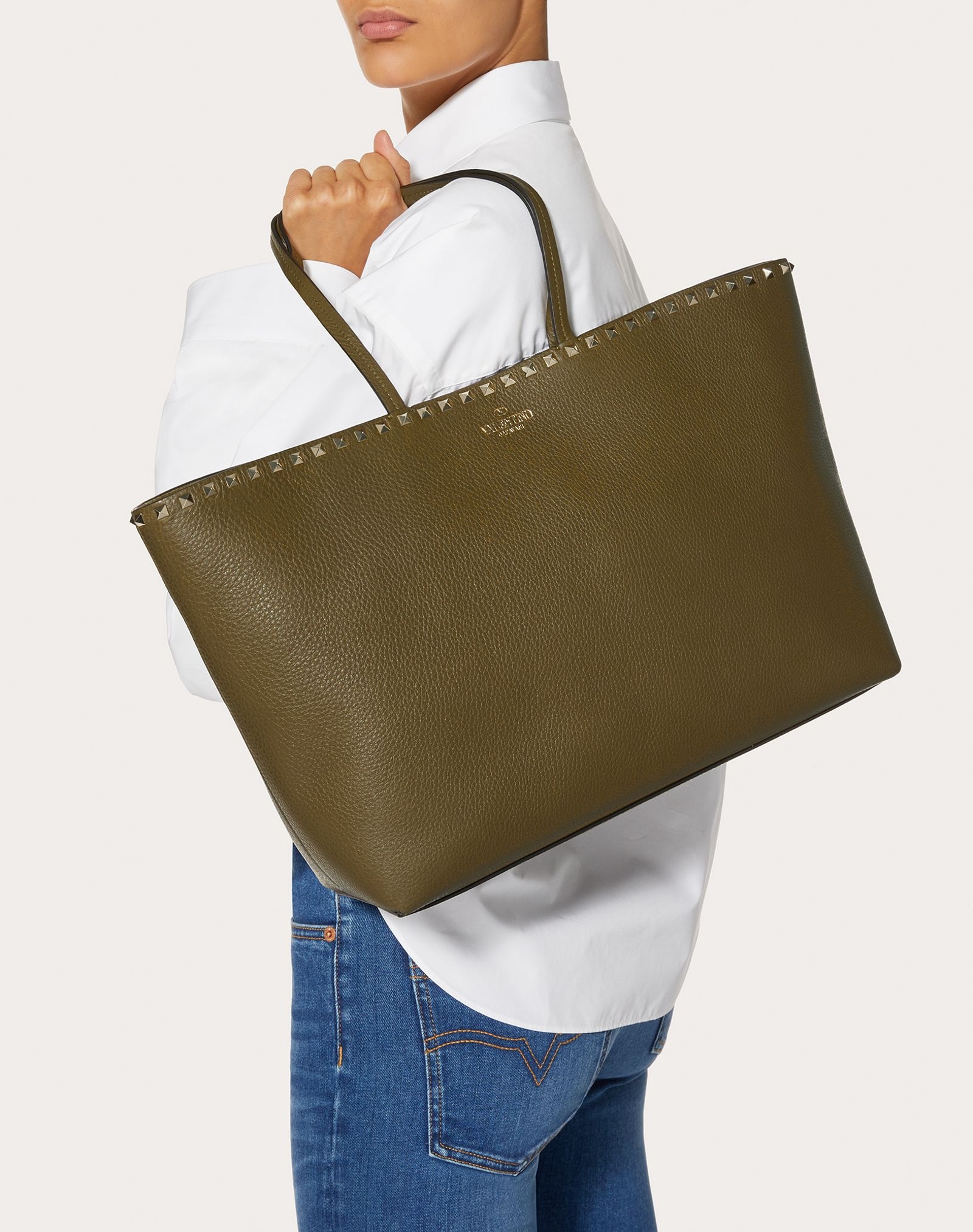 Large grain calfskin leather Rockstud shopping bag - 6