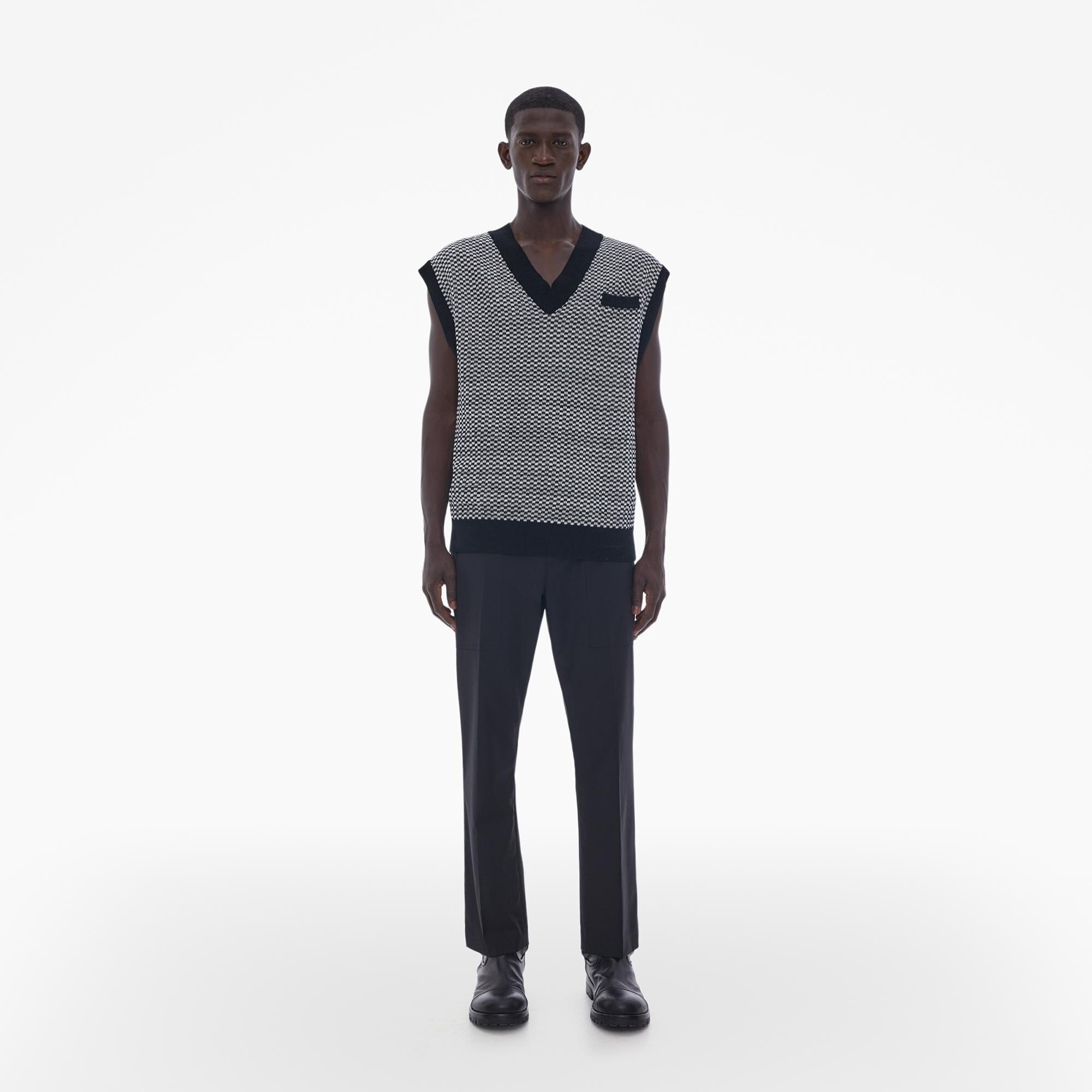 V-NECK SWEATER VEST - 2
