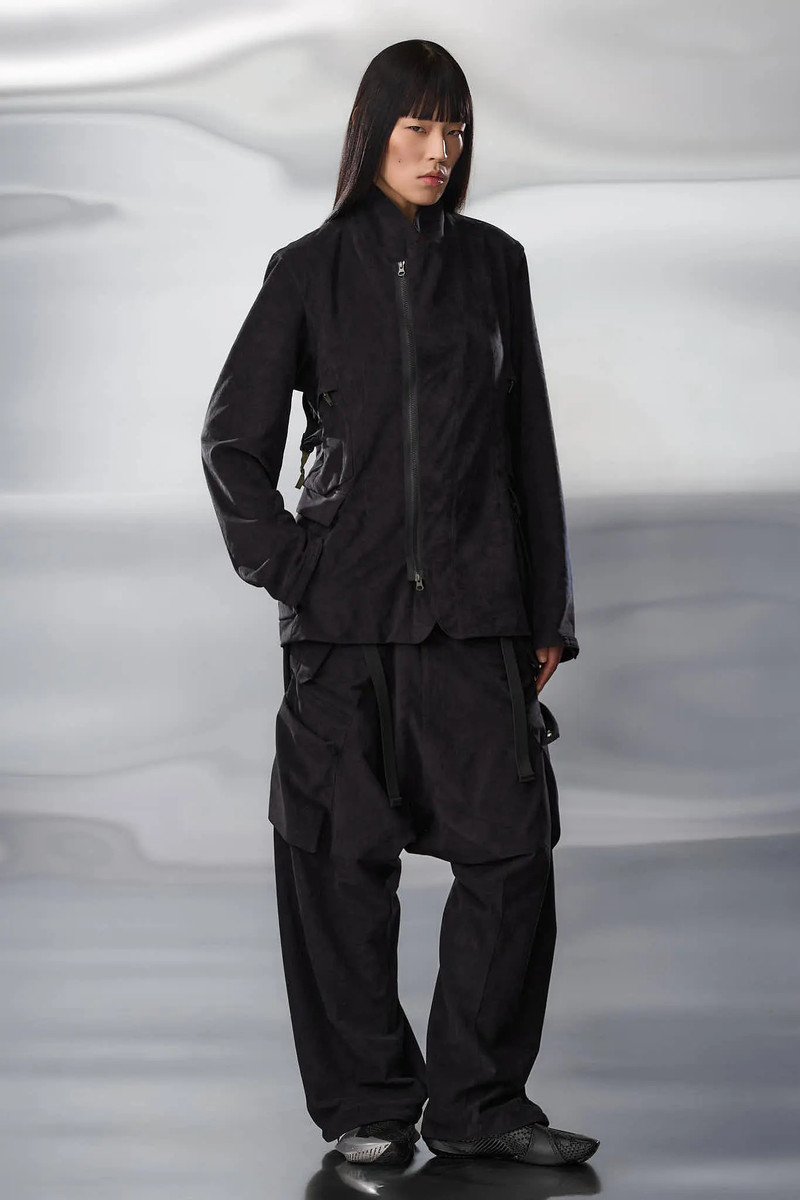 J29-TO Scrim Laced Ultra-Microfiber Blazer Black 28