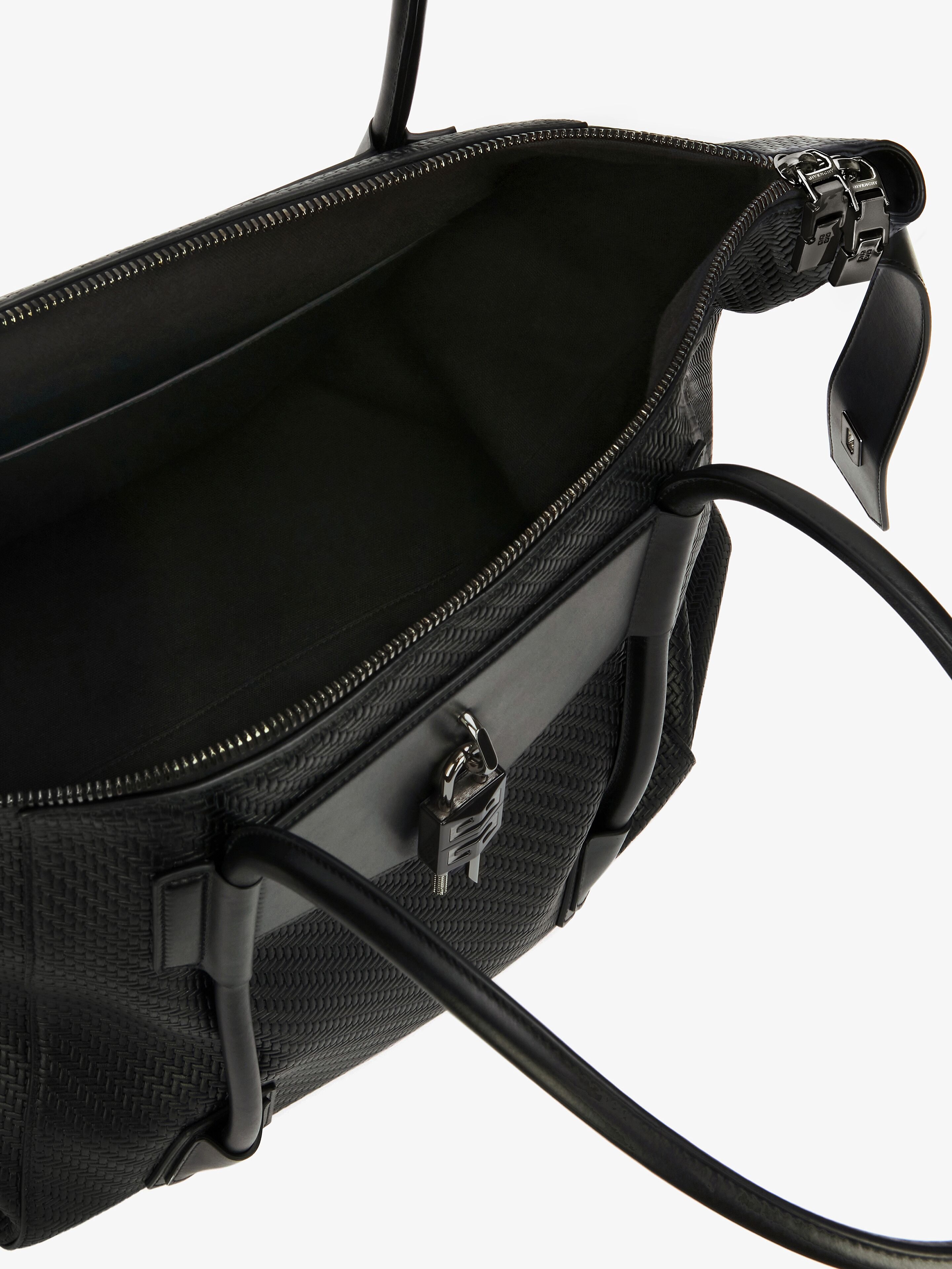 LARGE ANTIGONA LOCK SOFT BAG IN BRAIDED-EFFECT LEATHER - 5
