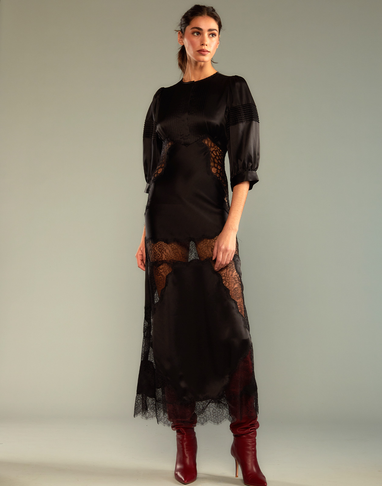 Lure Lace Dress - 2
