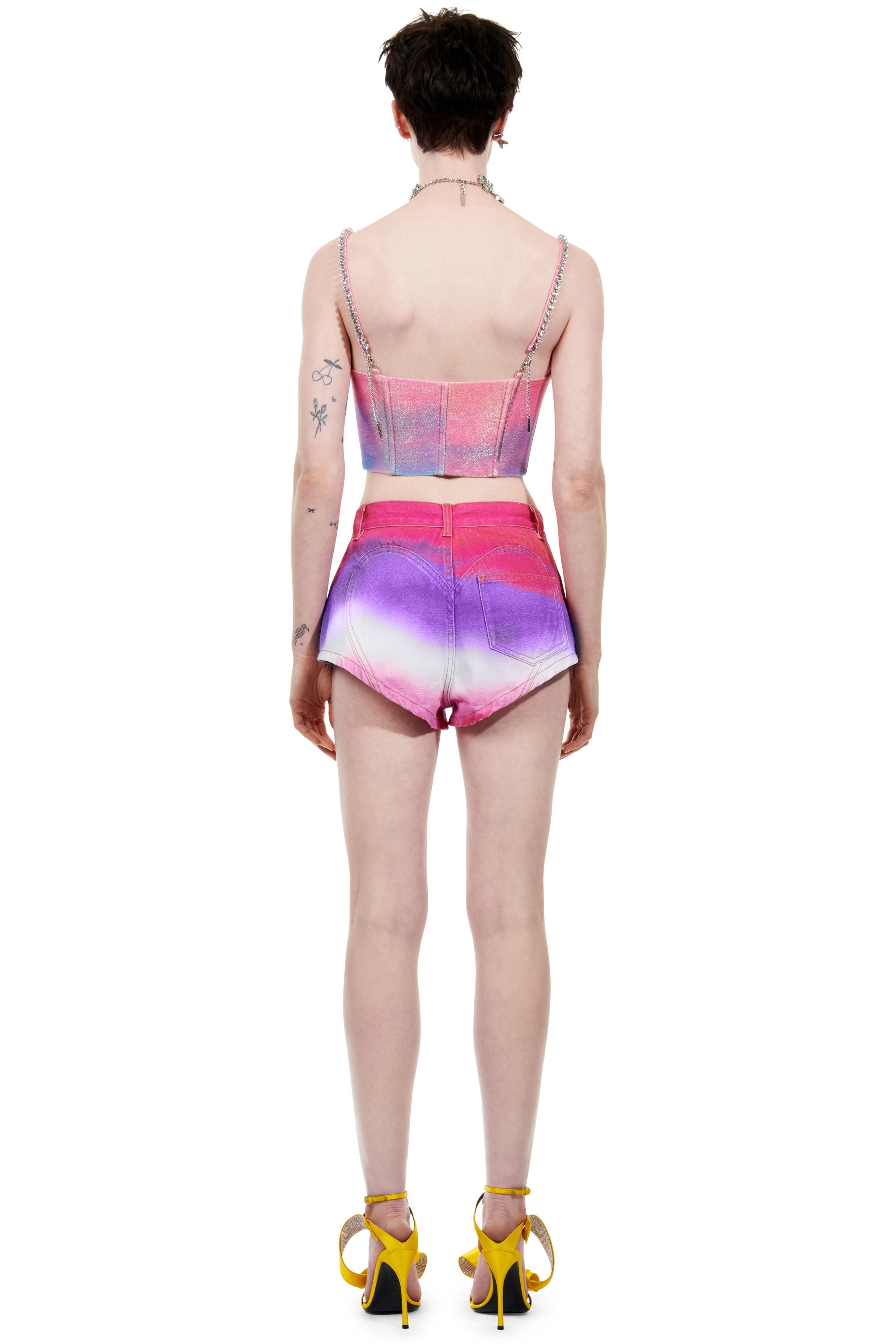 CRYSTAL HEART CUTOUT OMBRE DENIM HOT SHORT - 5