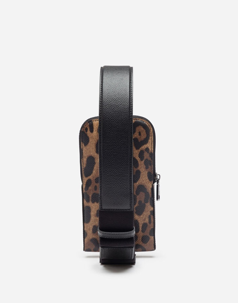 Smartphone holder in dauphine calfskin with leopard print 3
