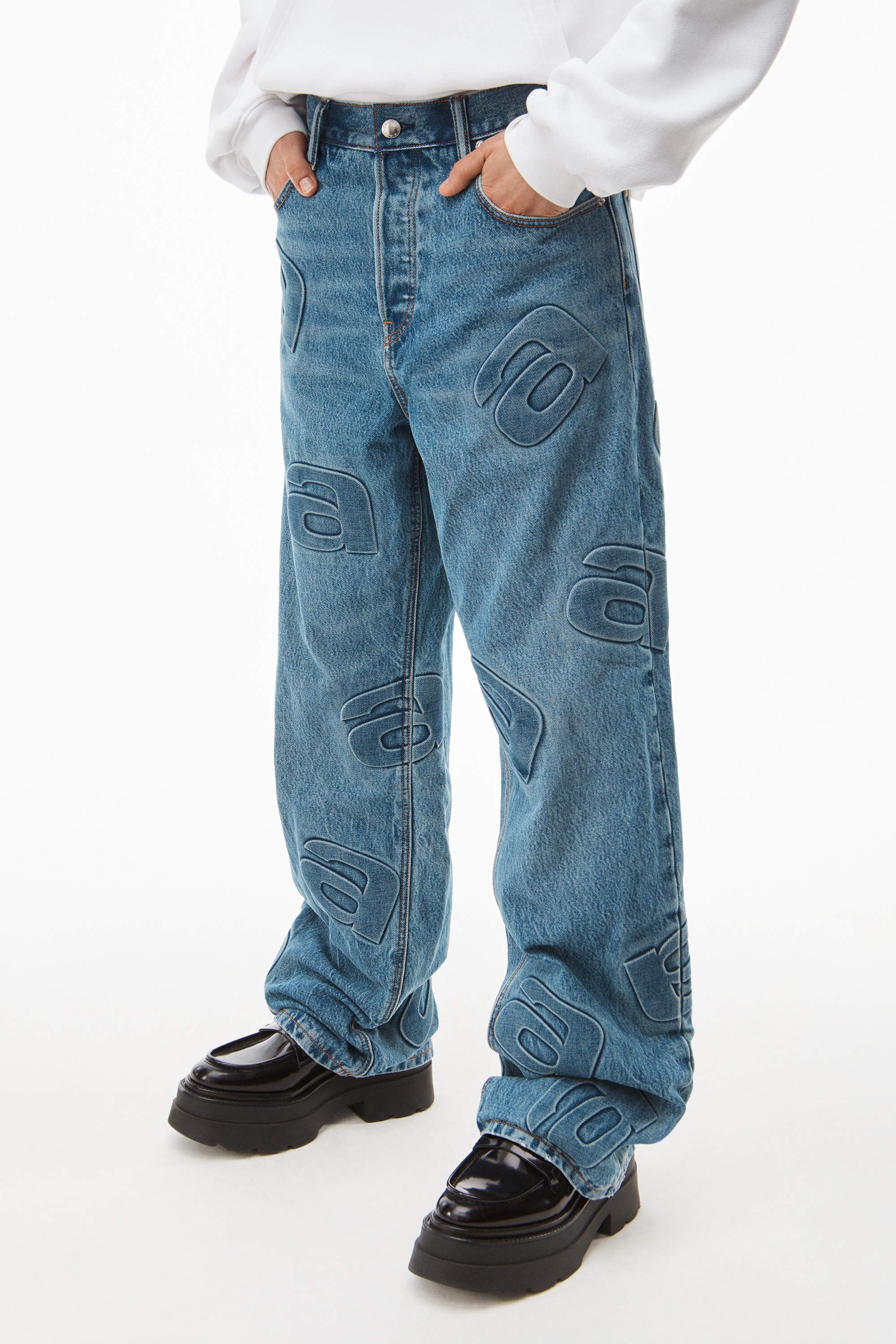 3D A LOOSE FIT JEAN IN DENIM - 3