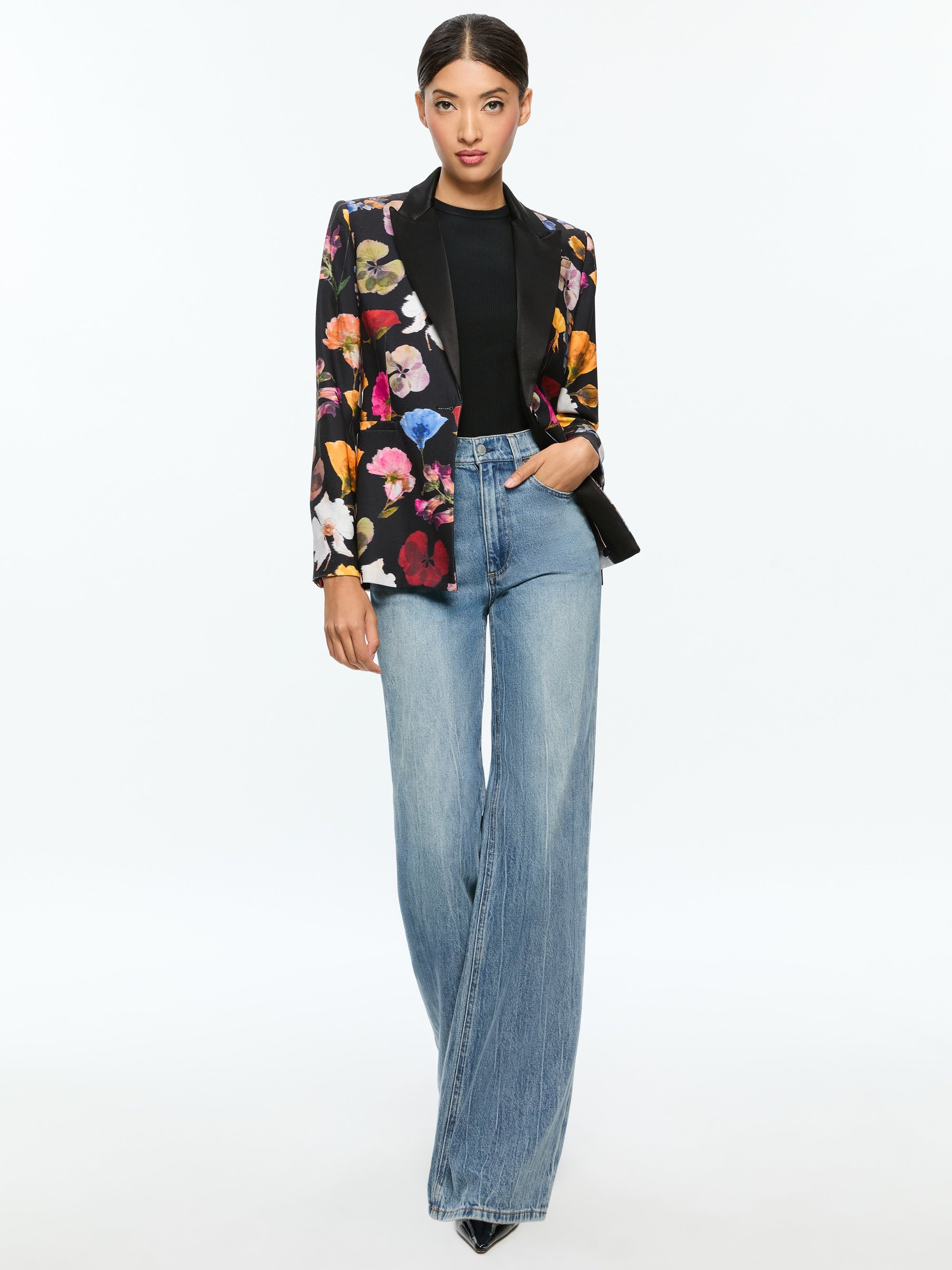 HUNDLEY NOTCH COLLAR FITTED BLAZER - 4