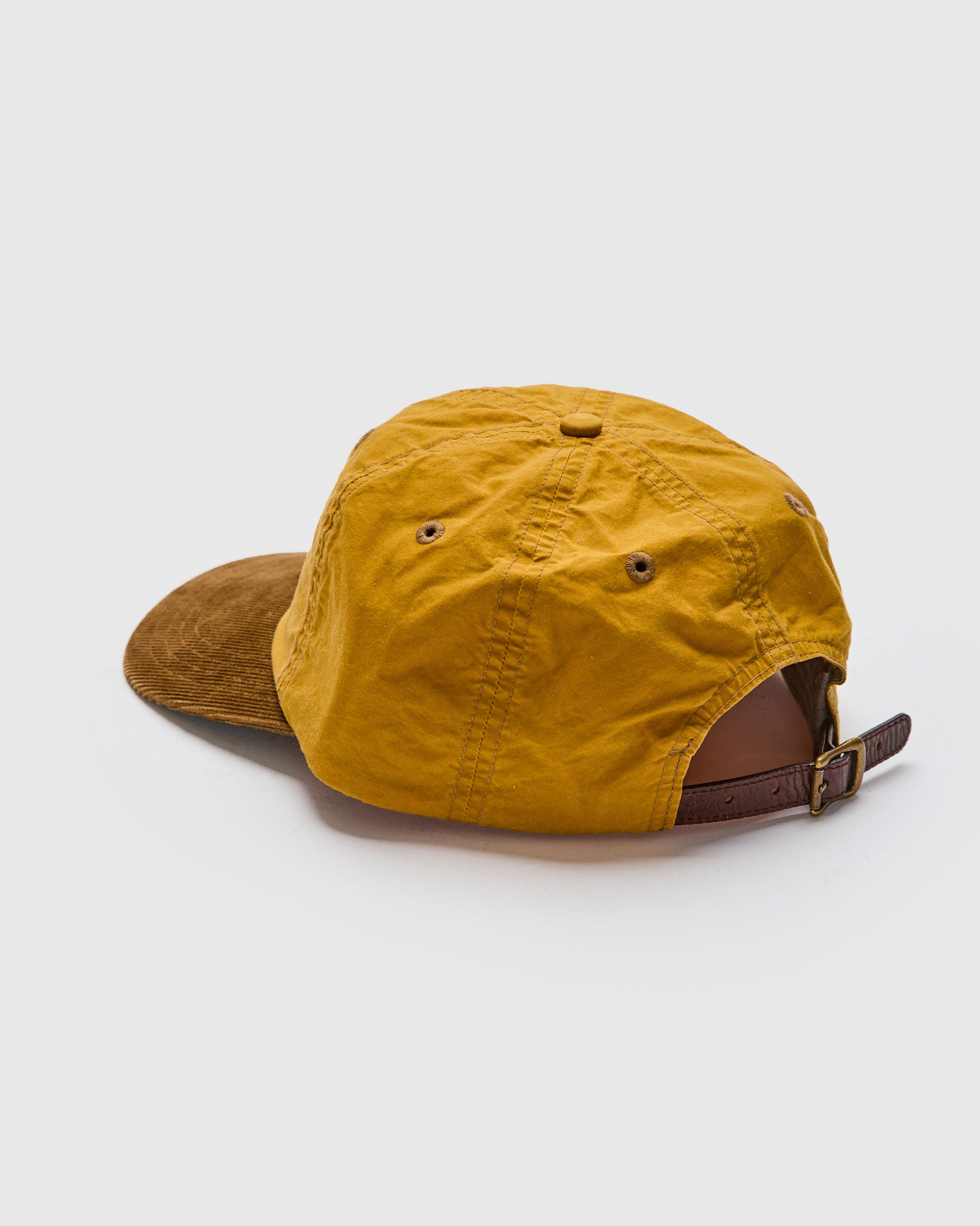 Mountaineering Oil Cloth Sportsman Cap in Mustard - 3