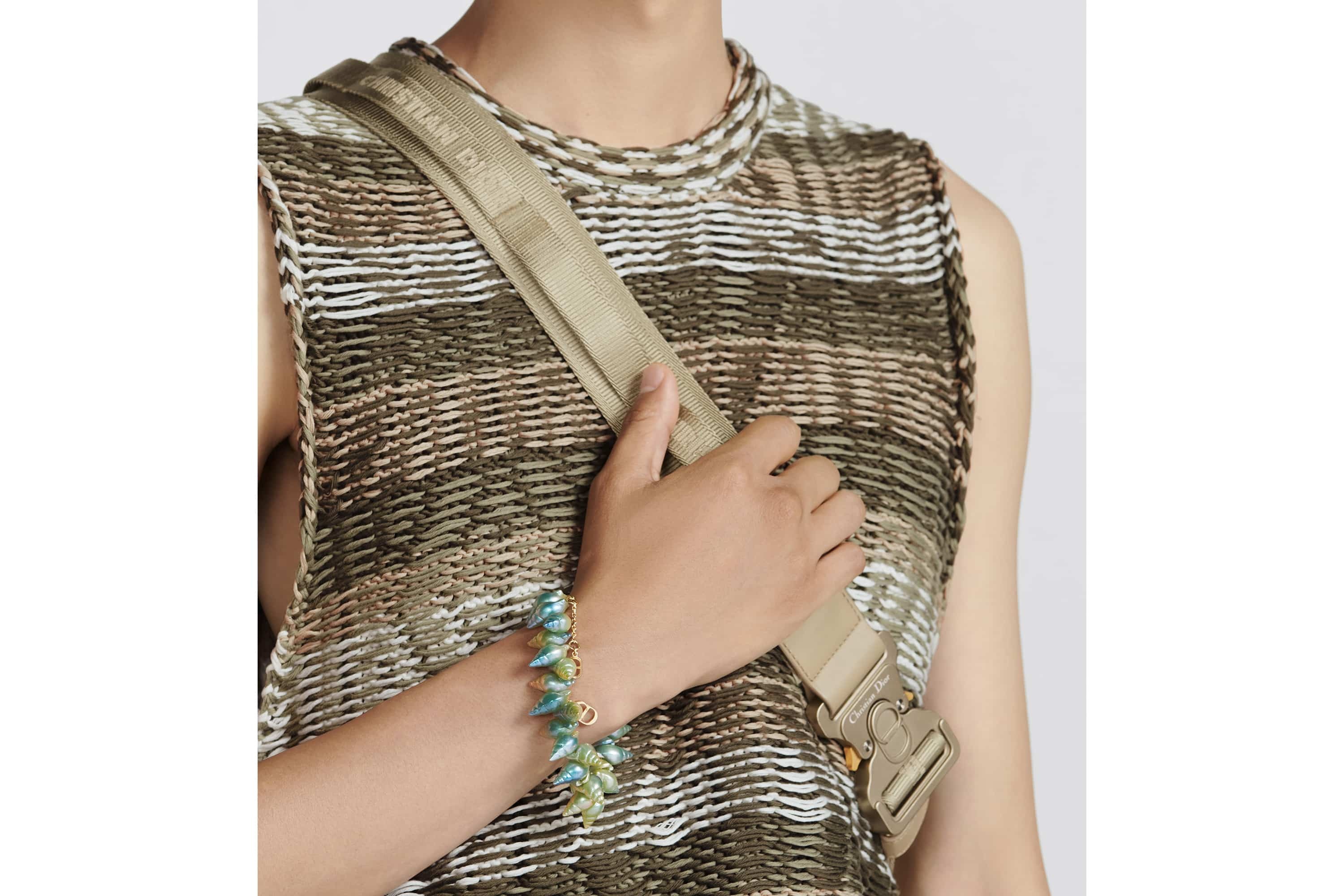Iridescent Shell Bracelet - 5
