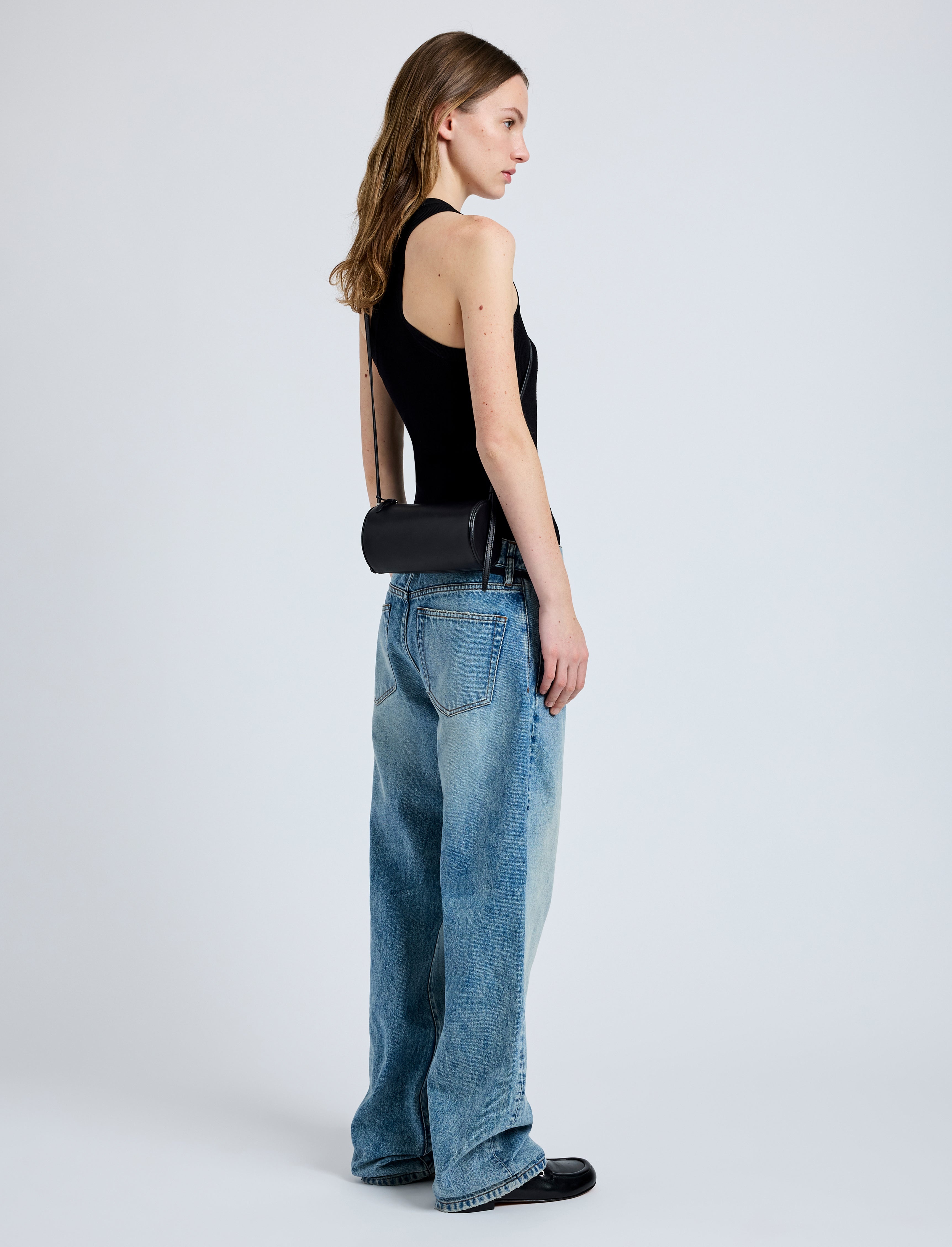 Crossbody Silo Bag - 6