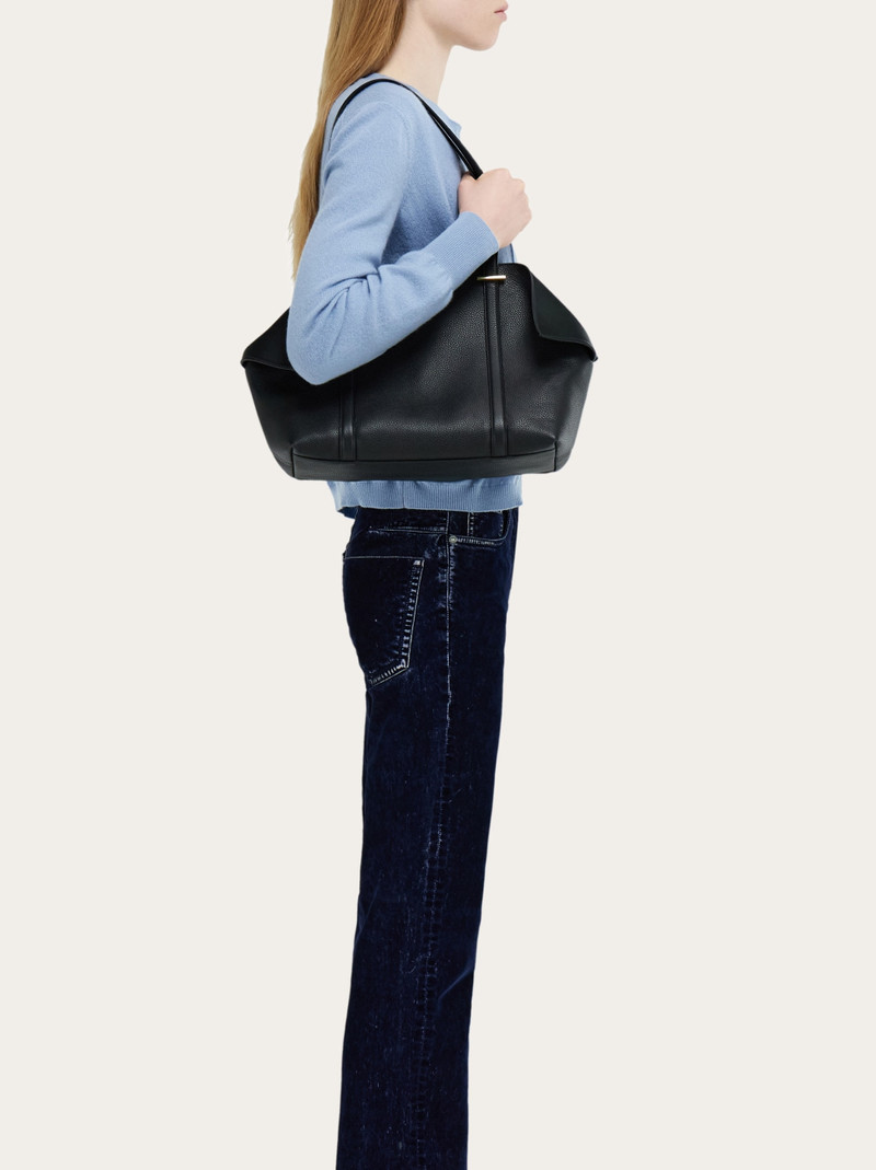 FERRAGAMO Tote bag (M) outlook