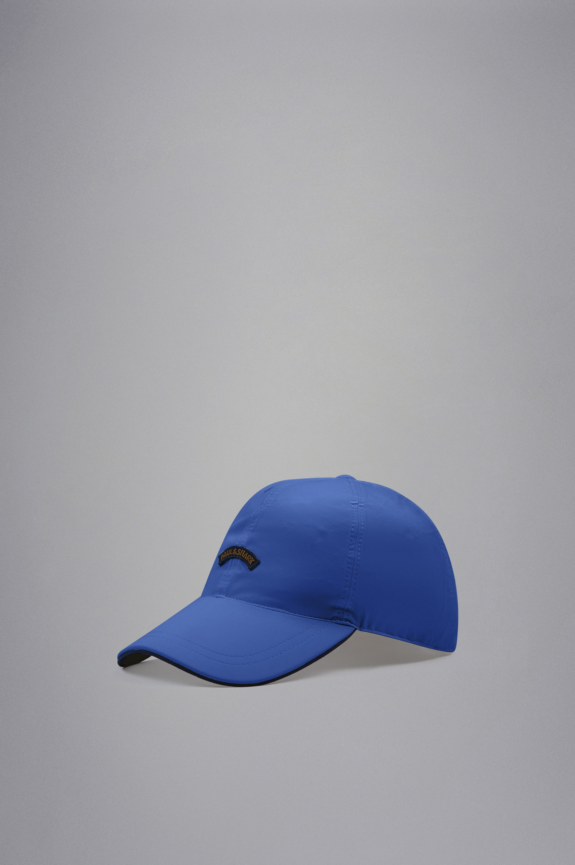 BASEBALL CAP WITH EMBLEM - 1