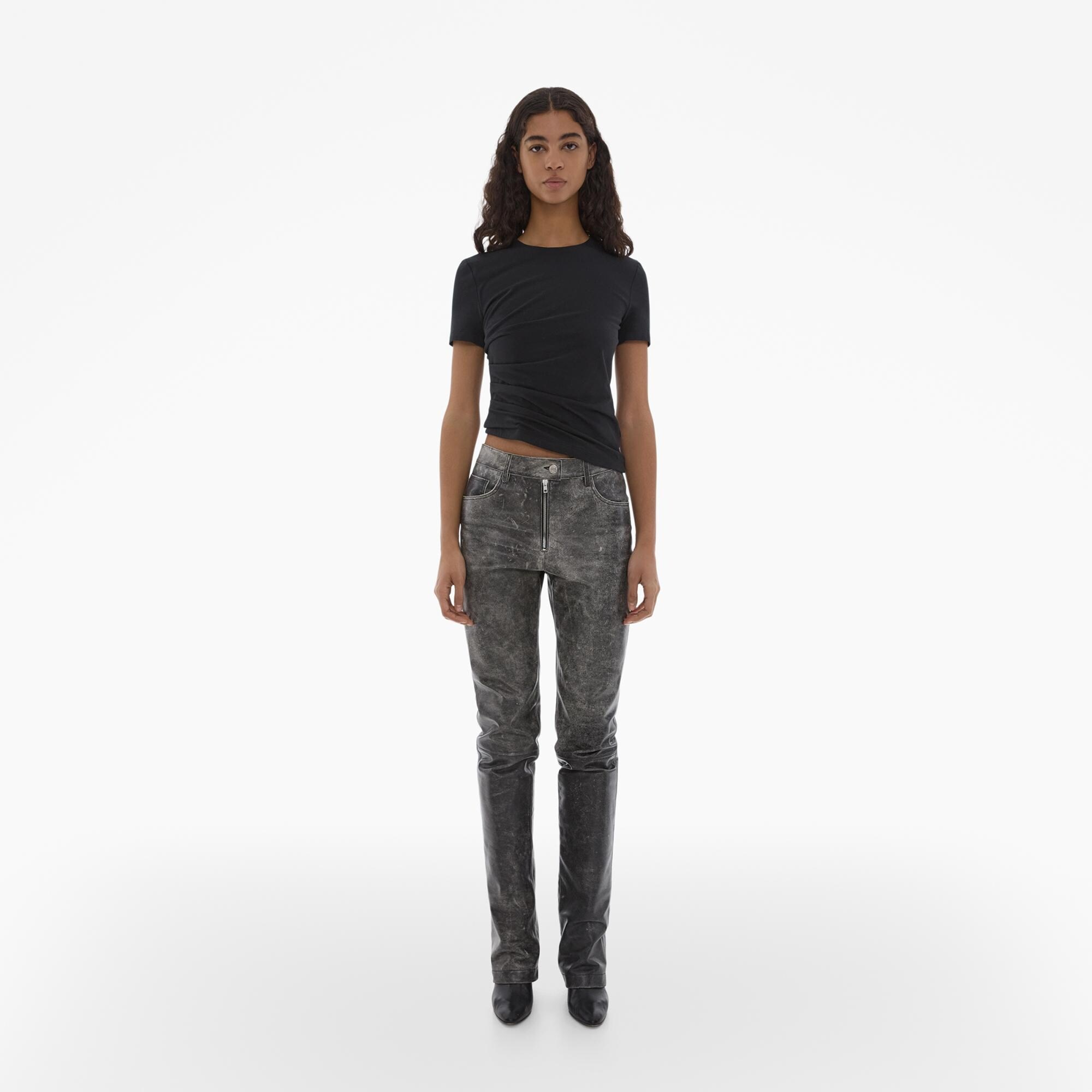 TWISTED TEE - 8