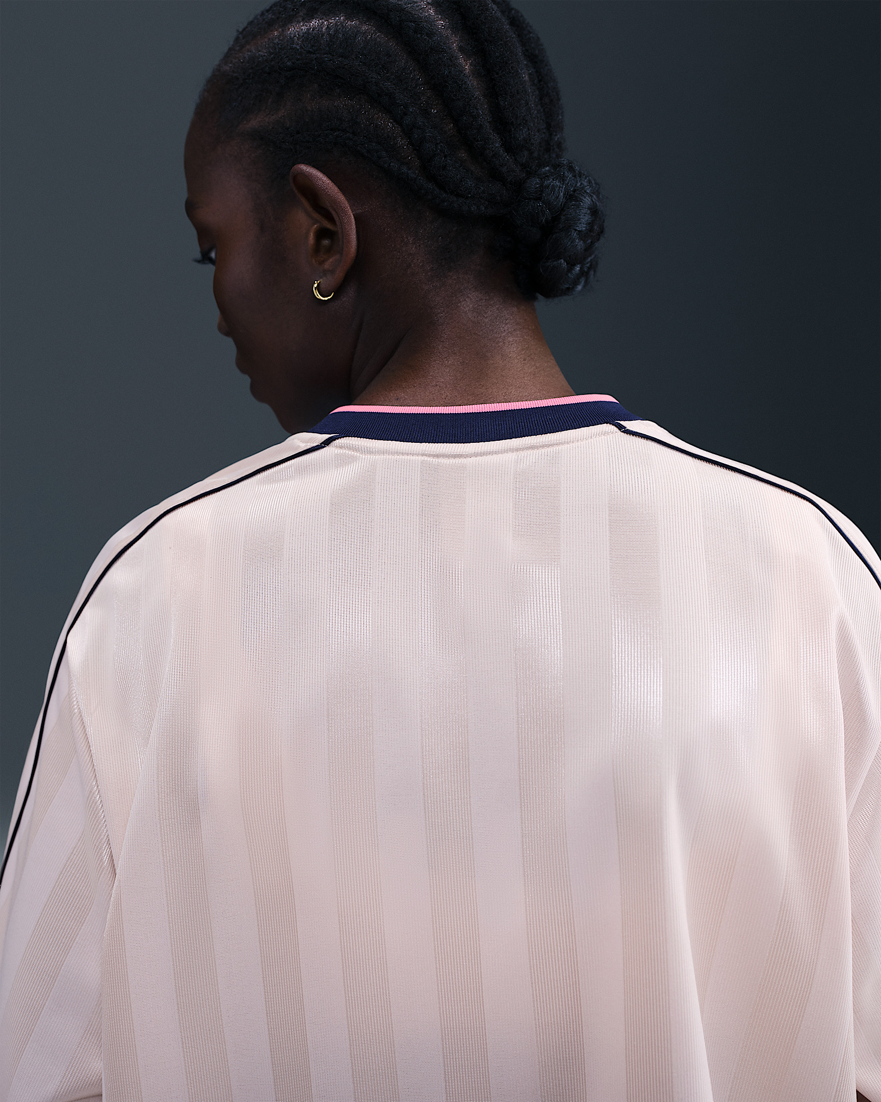 Nike Sportswear Women's Long-Sleeve Jersey Top - 2