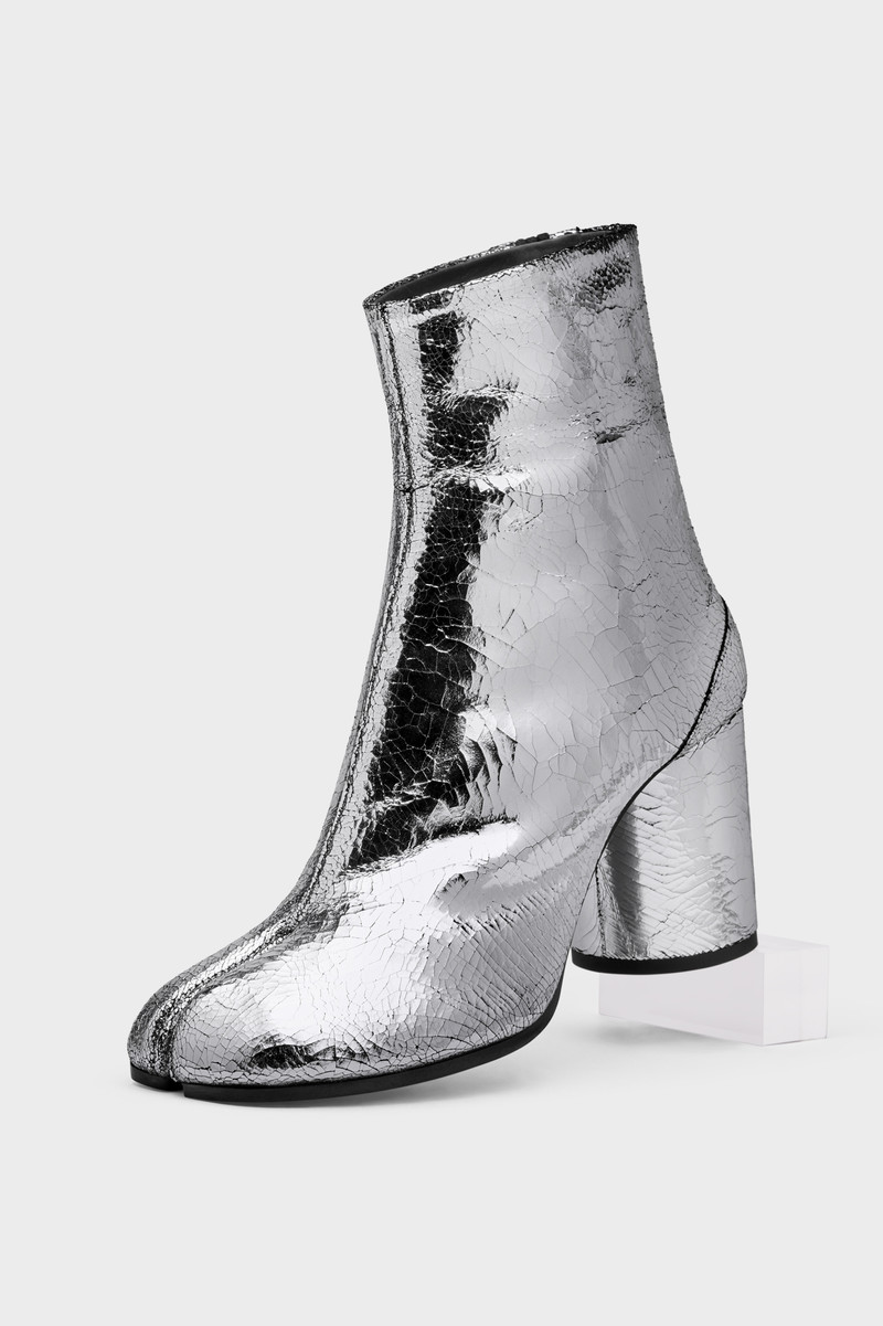 Tabi broken mirror boots 1