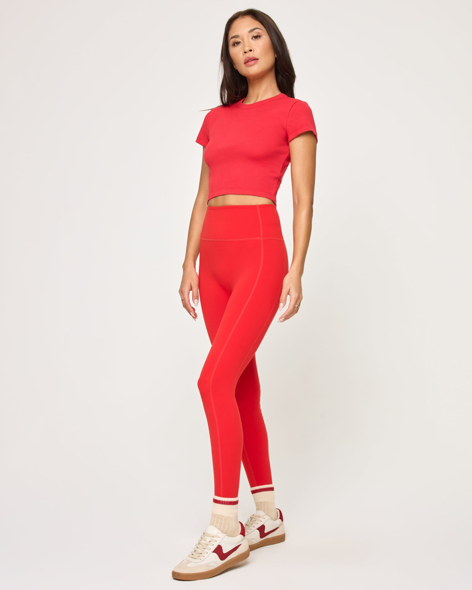 Julia Tee - 4