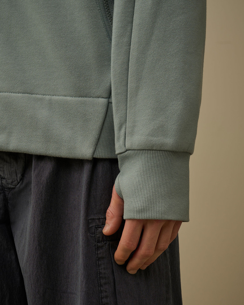 Diagonal Raised Fleece Zip Hooded Lens Sweatshirt 5