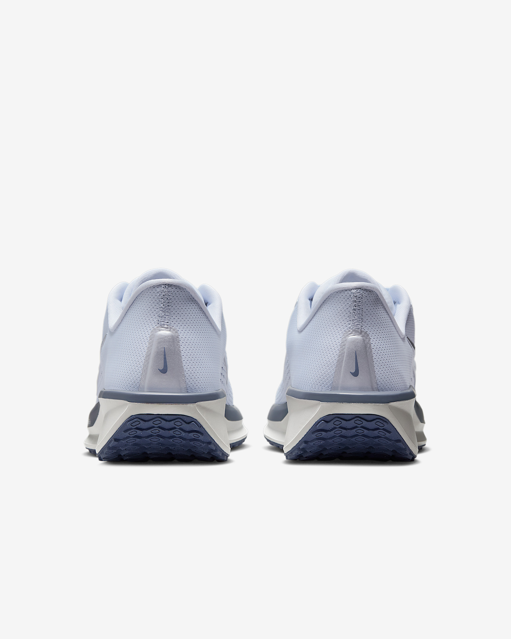 Nike Quest 6 Women's Road Running Shoes - 6