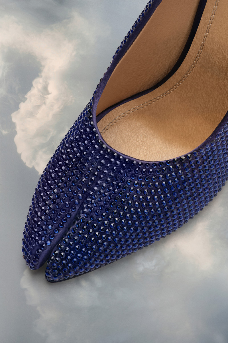 Tabi rhinestone pump 5