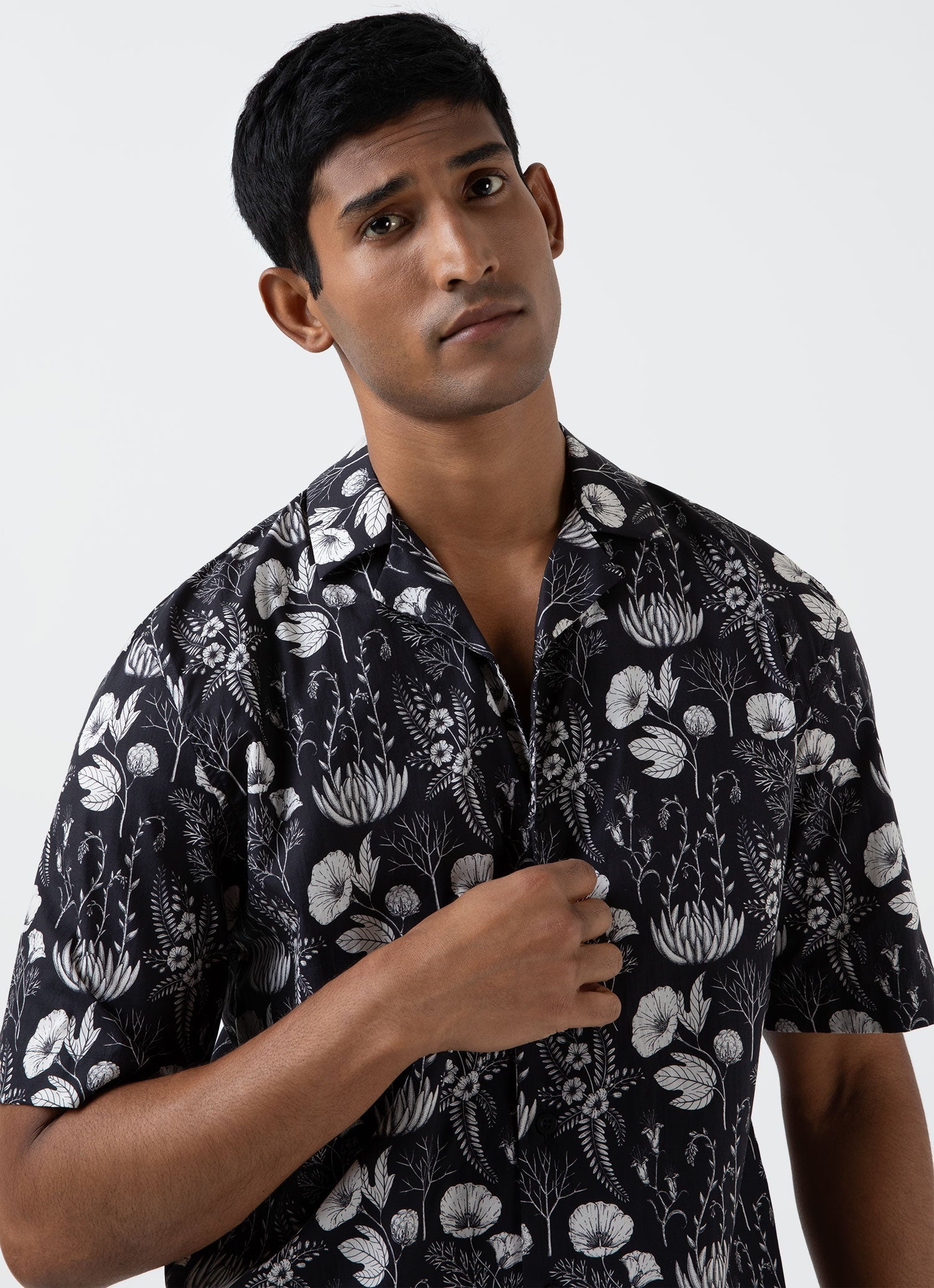 Leaf Print Camp Collar Shirt - 6