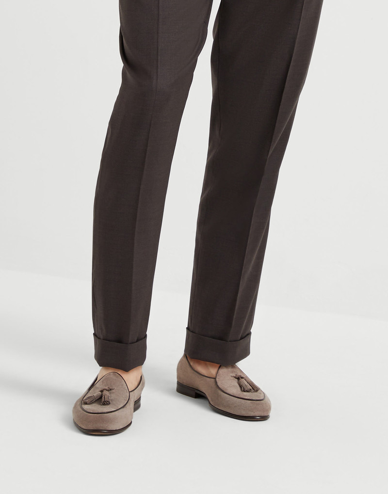 Suede Belgian loafer with tassels 4
