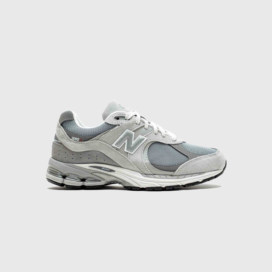 New Balance M2002RXJ 