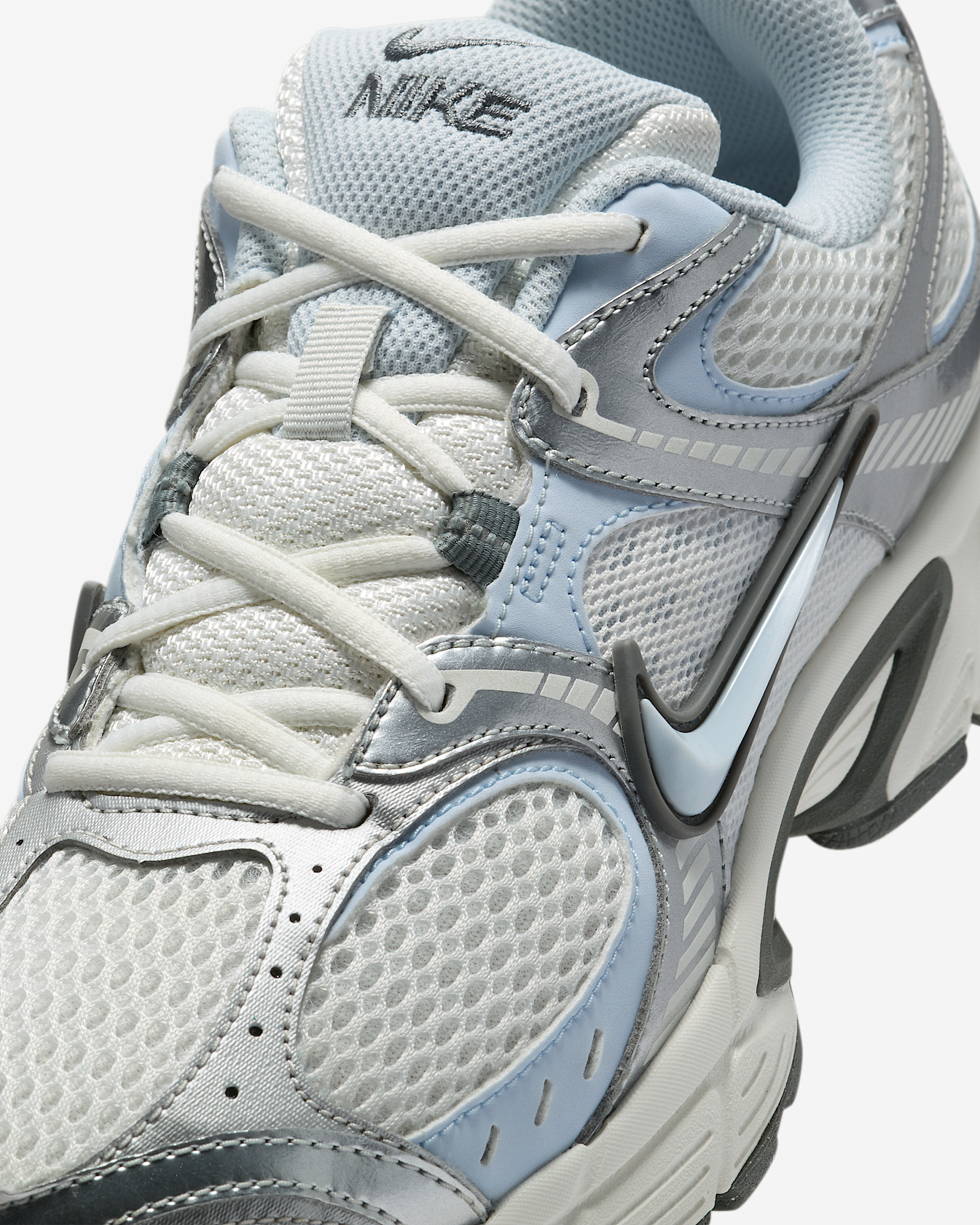 Nike V5 RNR Women's Shoes - 8