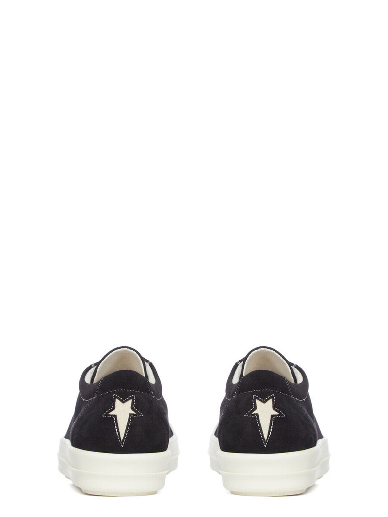 SNEAKERS 4