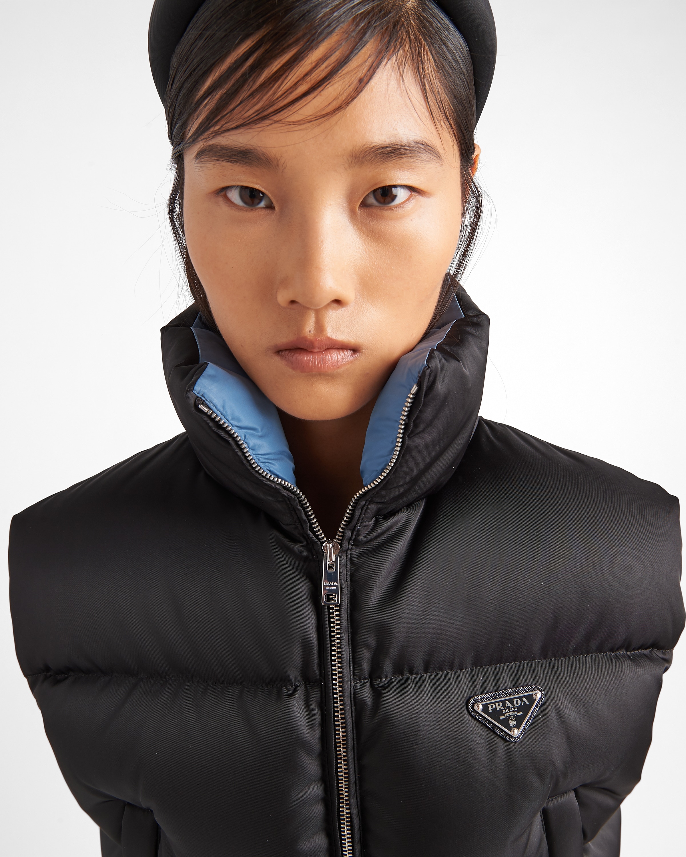 Re-Nylon cropped down vest - 4