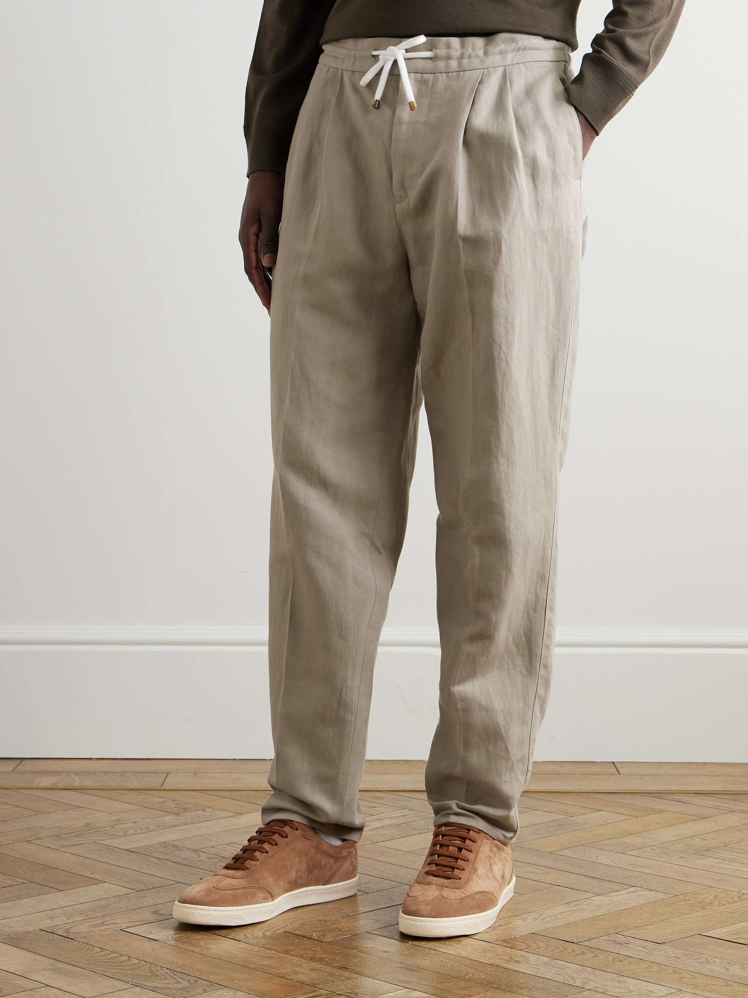 Straight-Leg Pleated Linen and Cotton-Blend Trousers - 3