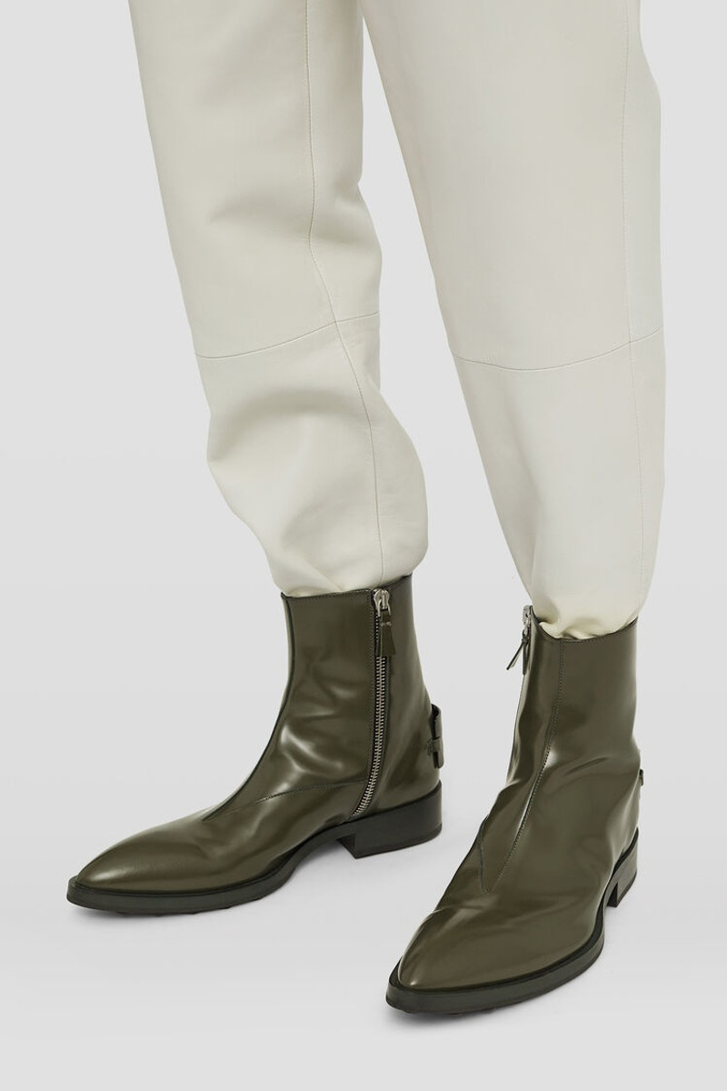 Jil Sander Chelsea Boots outlook