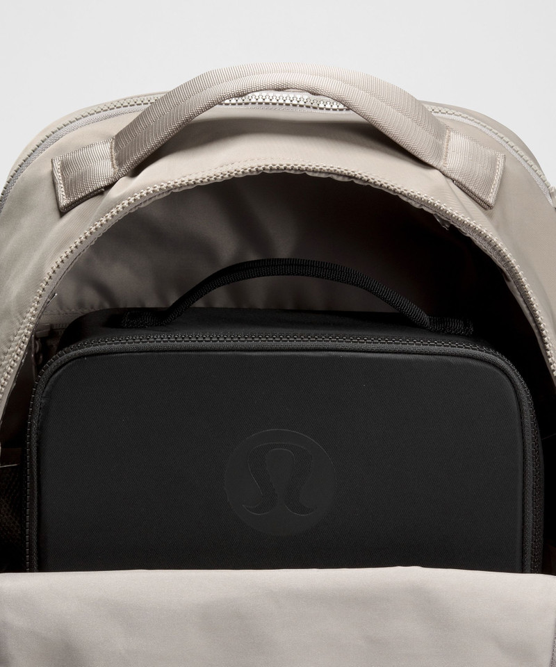 lululemon New Crew Lunch Box outlook
