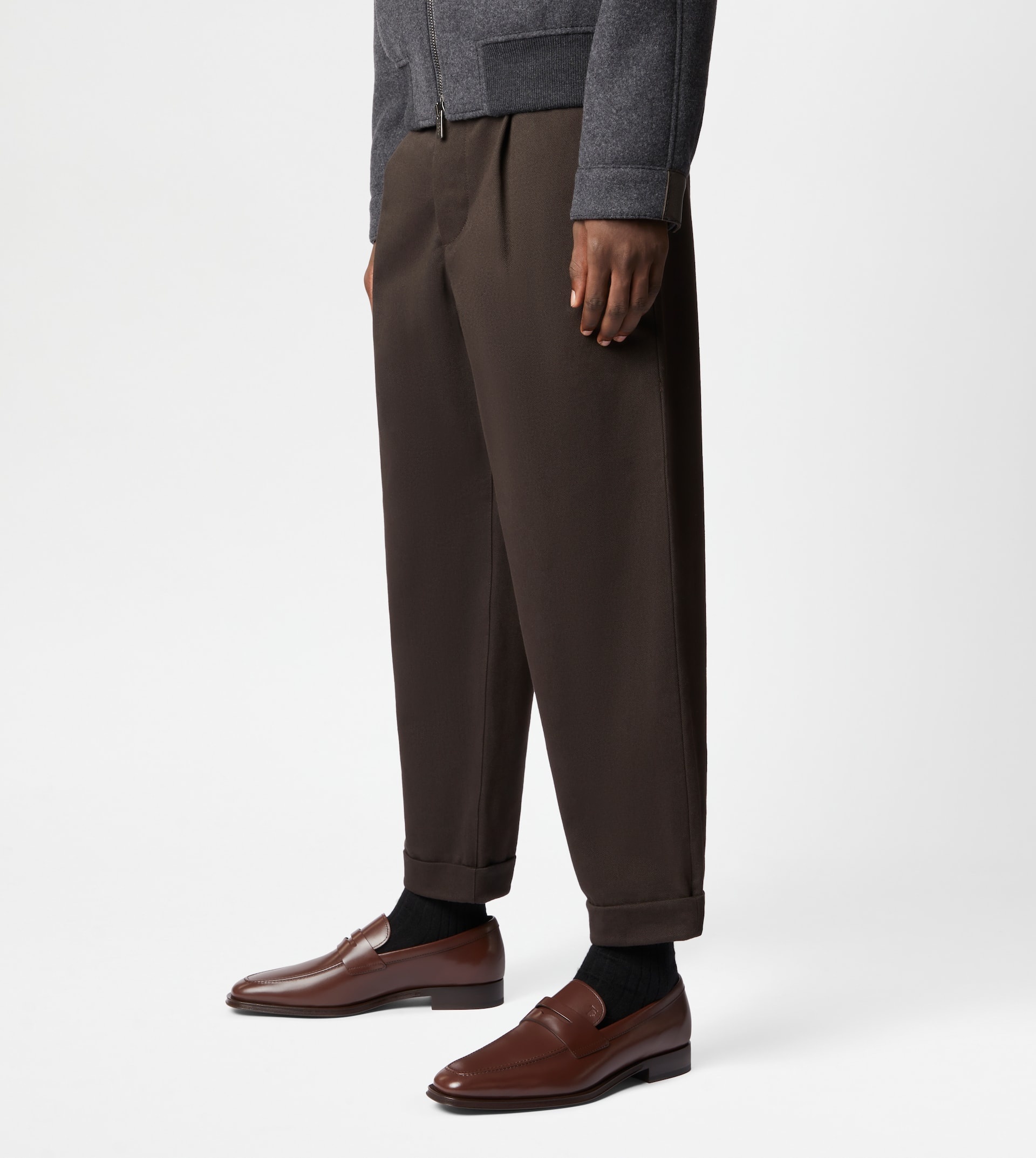 LOAFERS IN LEATHER - BROWN - 6