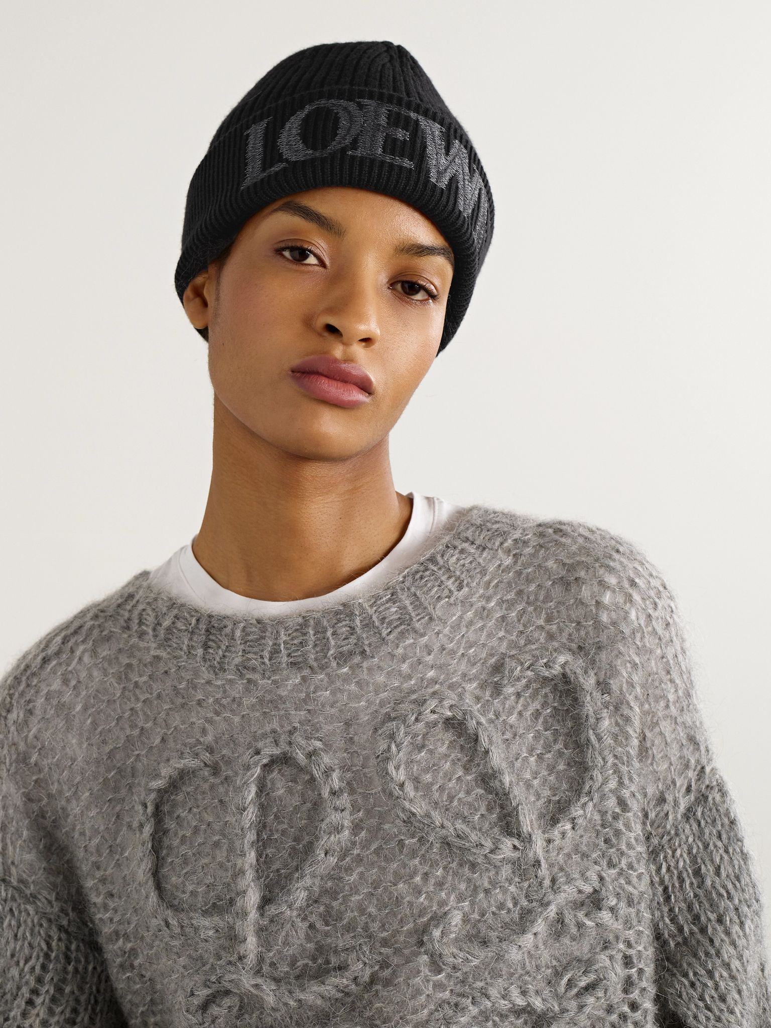 Embroidered wool beanie Black - 2