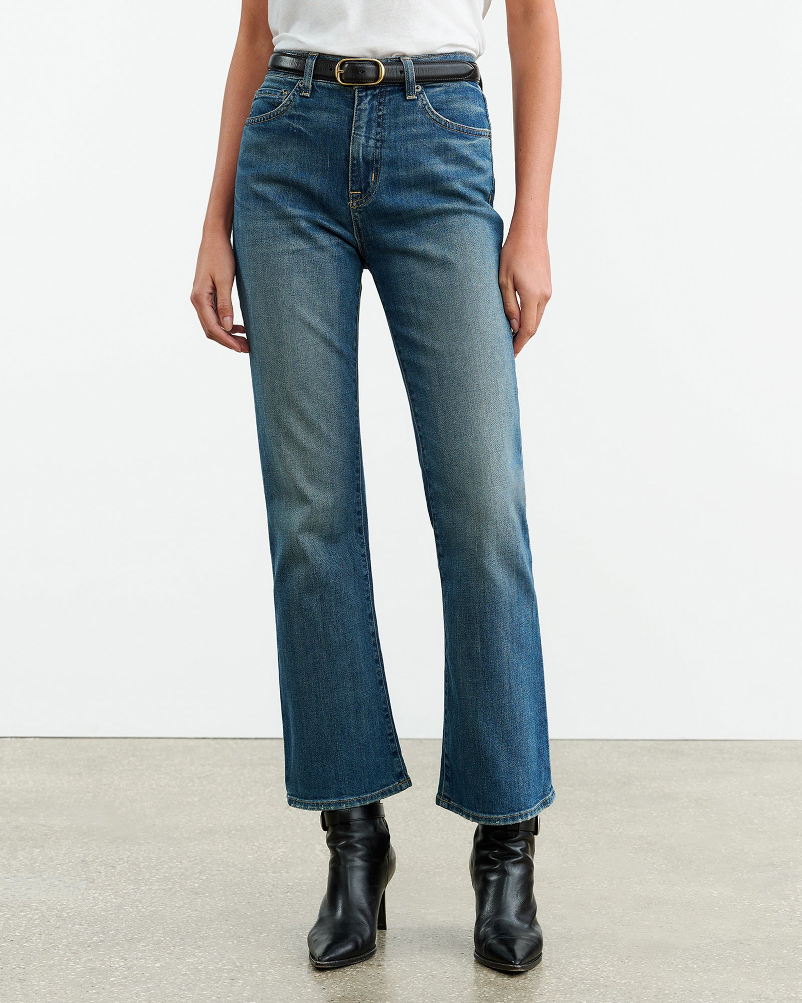 BOOT CUT JEAN - 4