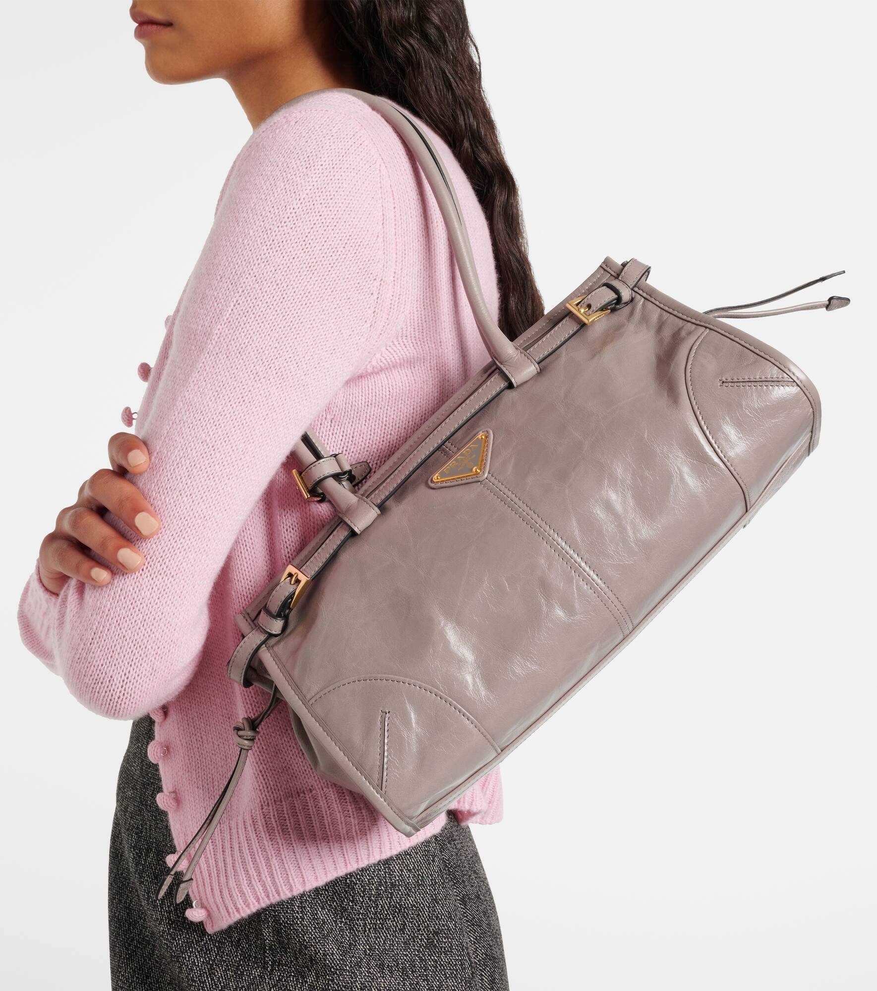 Medium leather shoulder bag - 2