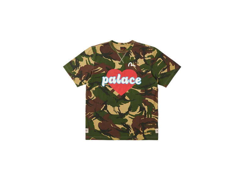 PALACE EVISU HEART T-SHIRT CAMO - 1