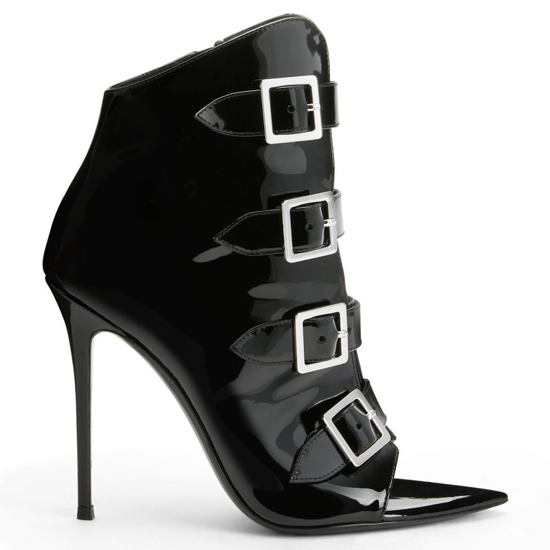 Intriigo Buckle 1