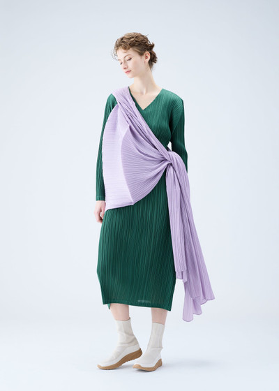 Pleats Please Issey Miyake MADAME-T DECEMBER STOLE outlook