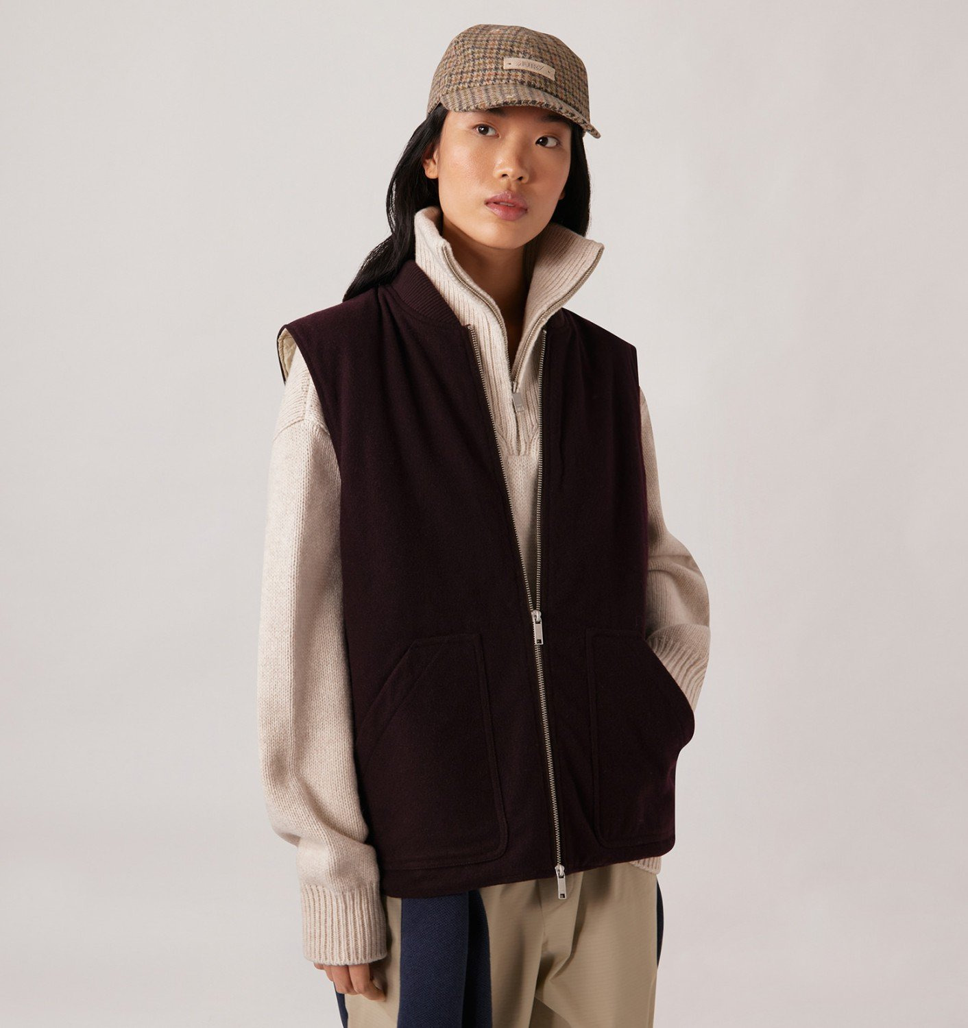 UNISEX FELT VEST - 2