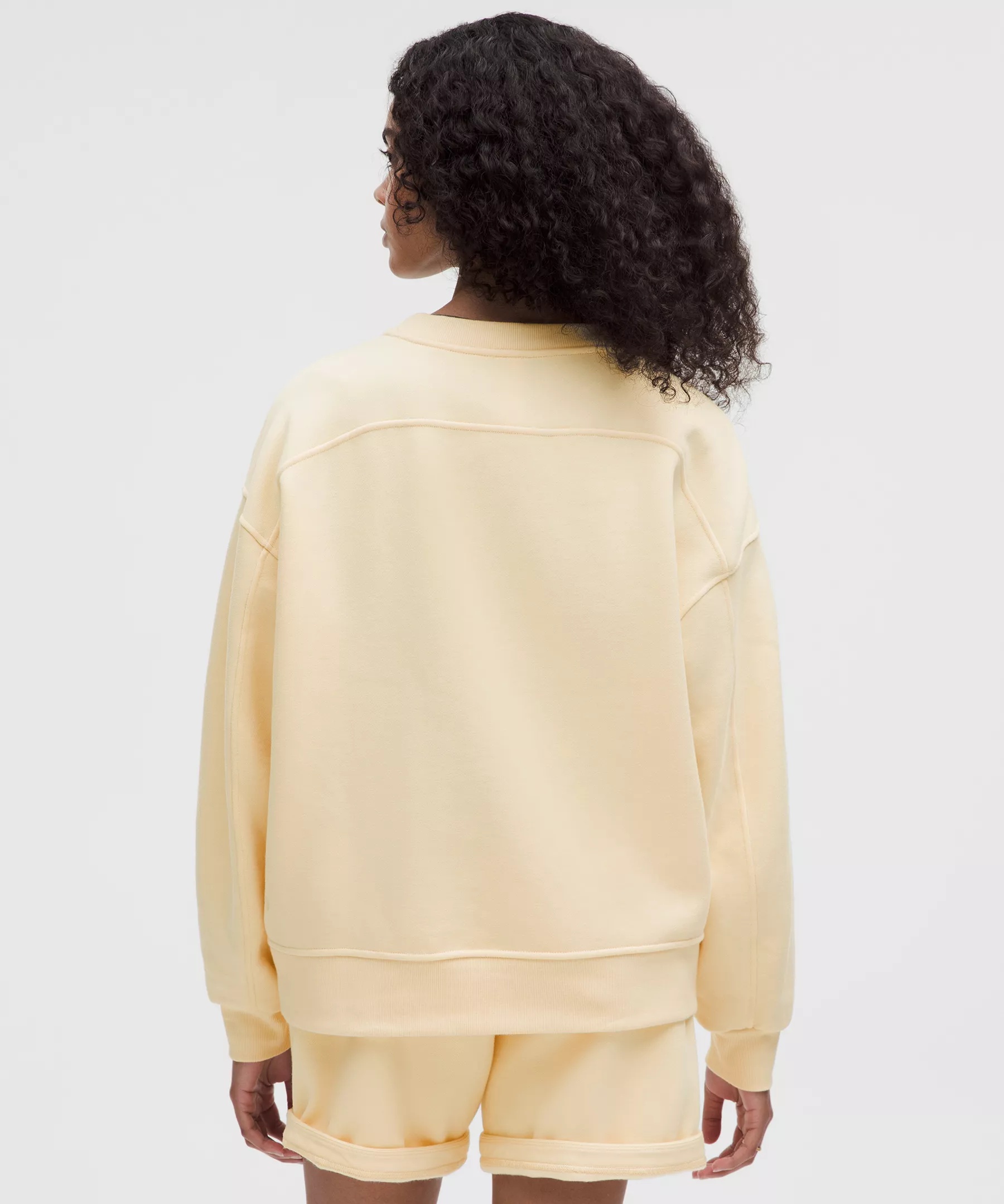 Perfectly Oversized Crew *Graphic - 3