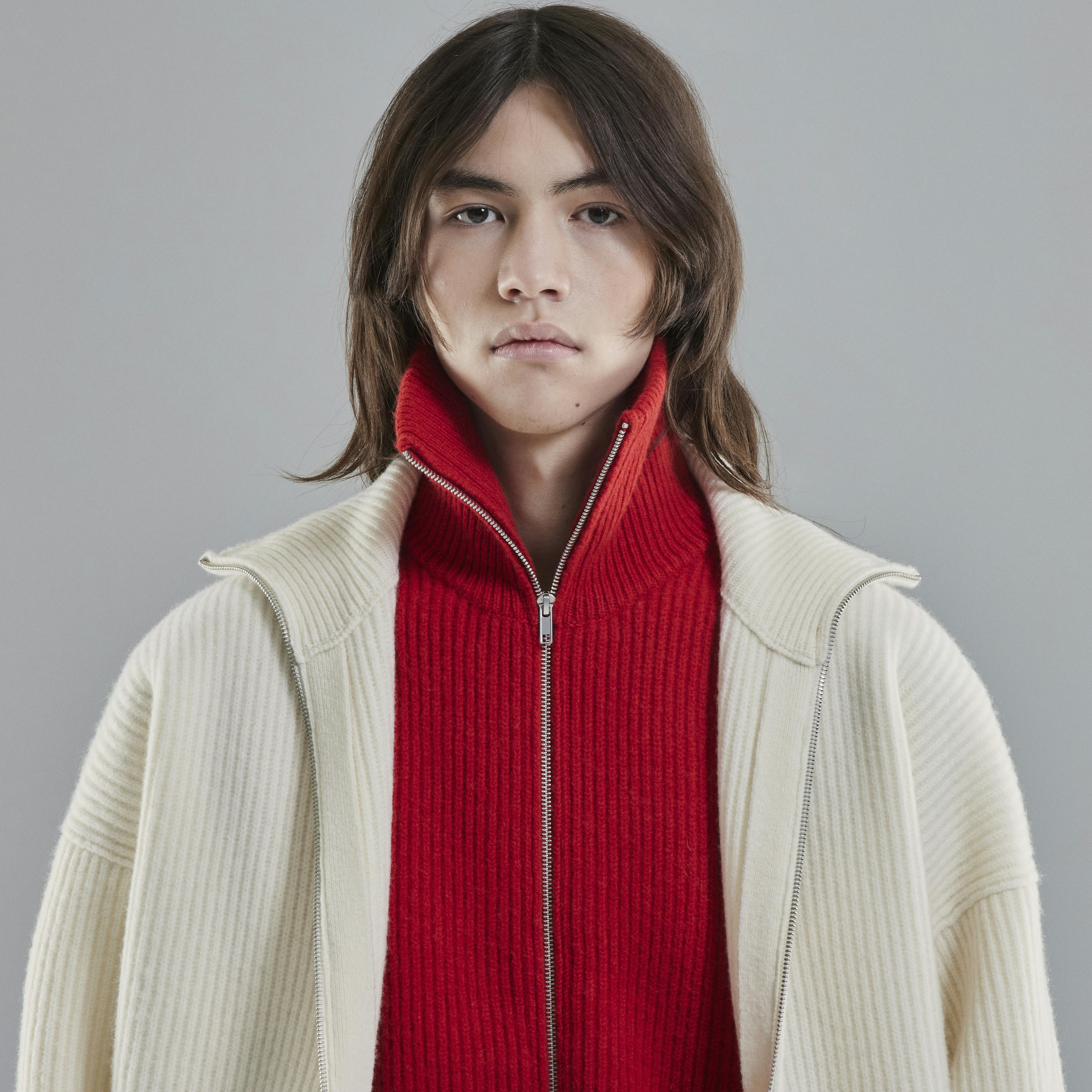 Vonarstræti Zipped Wool Sweater (Unisex) - 7