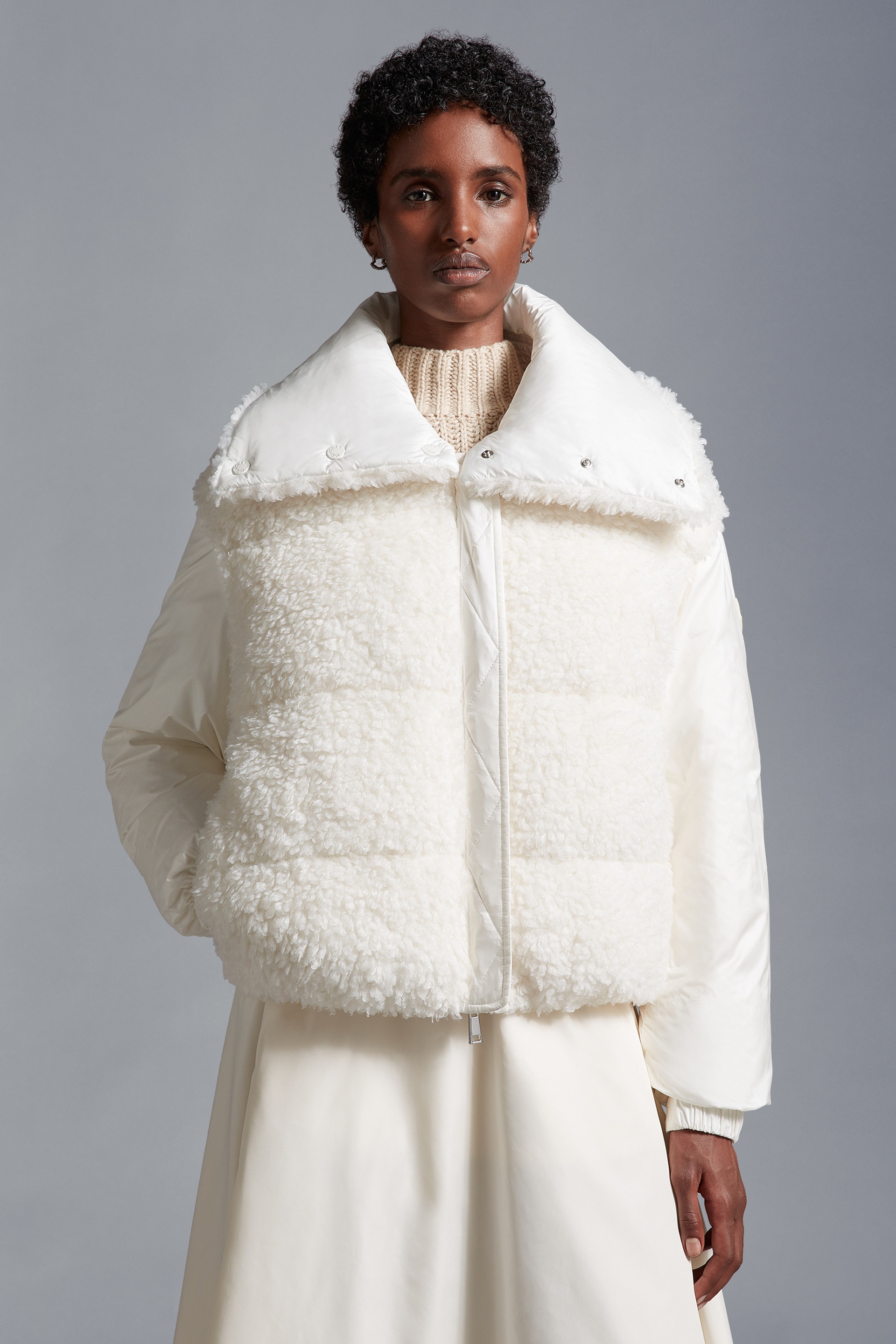 Moncler Murray Reversible Down Jacket - I20931A00047595FE034 