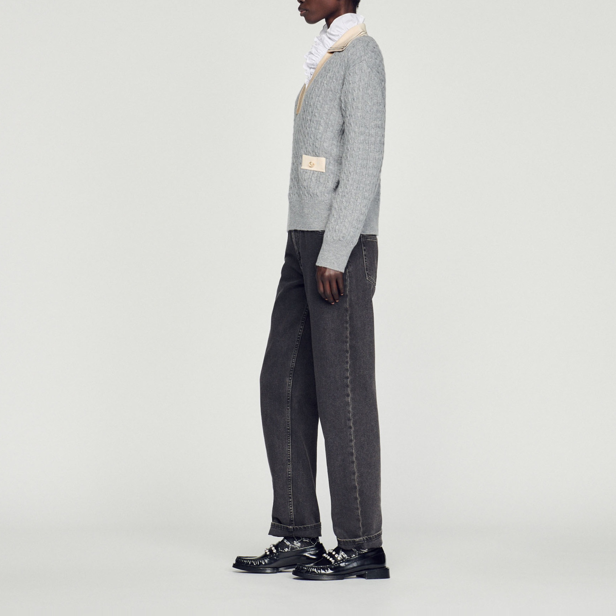 Cable knit sweater with low neckline - 7